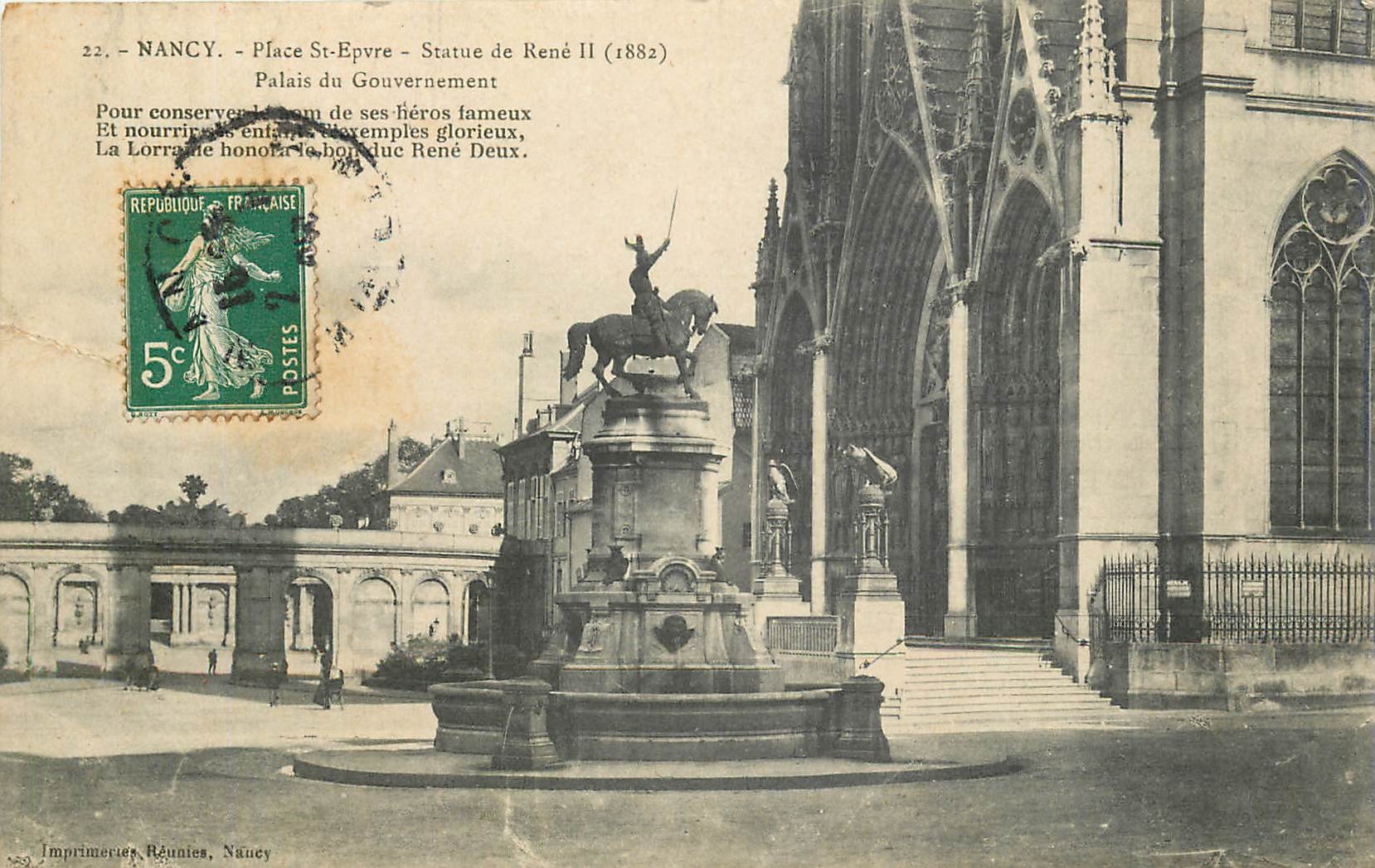 CPA NANCY Place St-Epvre Statue de Rene II Palais du gouvernement