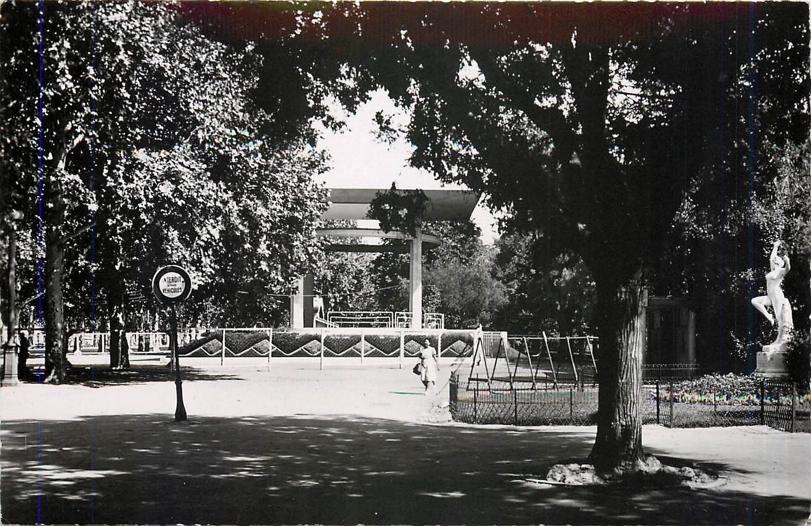 CPM MONTPELLIER - Le Kiosque Bosc