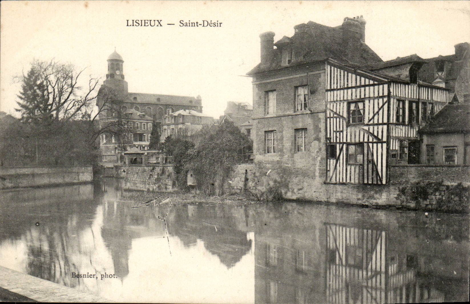 Lisieux CPA SAnt Desire