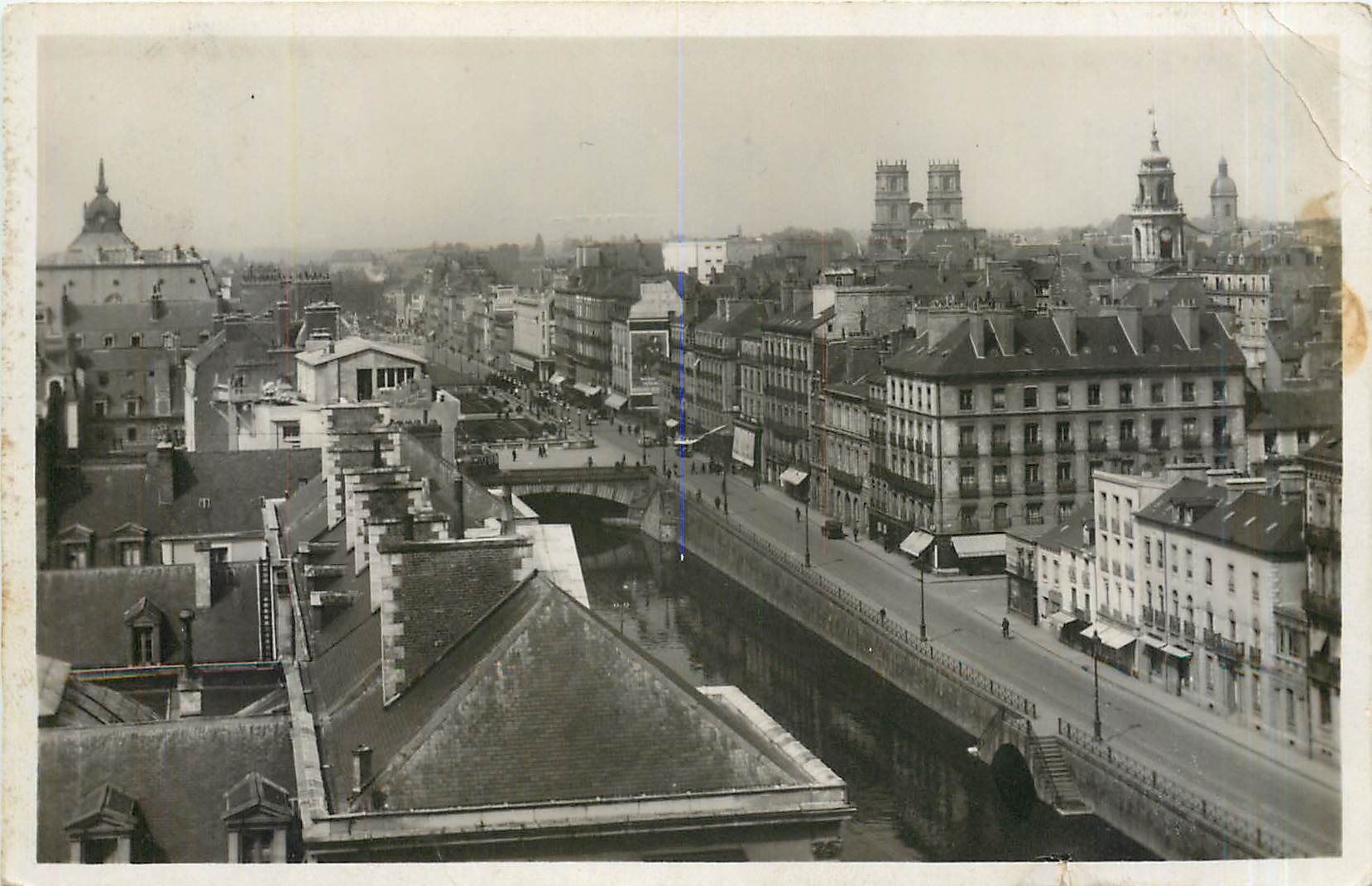 CPA RENNES-Vue generale sur les Quai