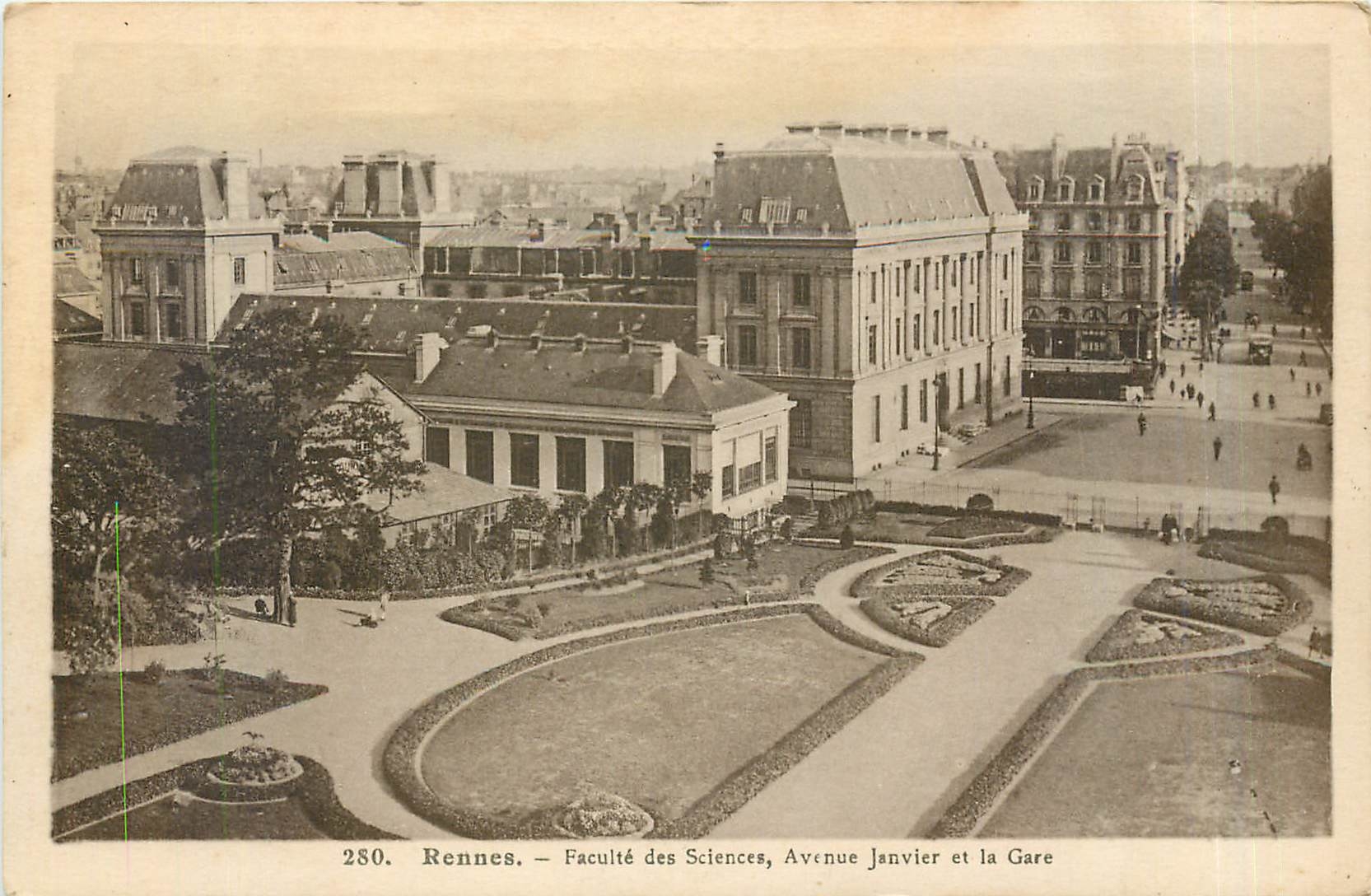 CPA RENNES-Facultes des Sciences  Avenue Janvier et la Gare