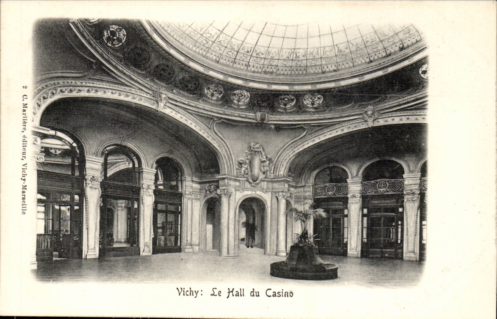 Vichy - the Hall of the Casino - CPA
