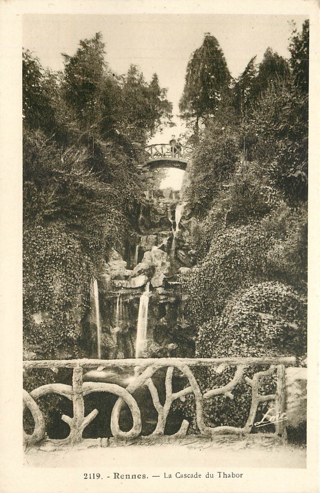 CPA Rennes La Cascade du Thabor 