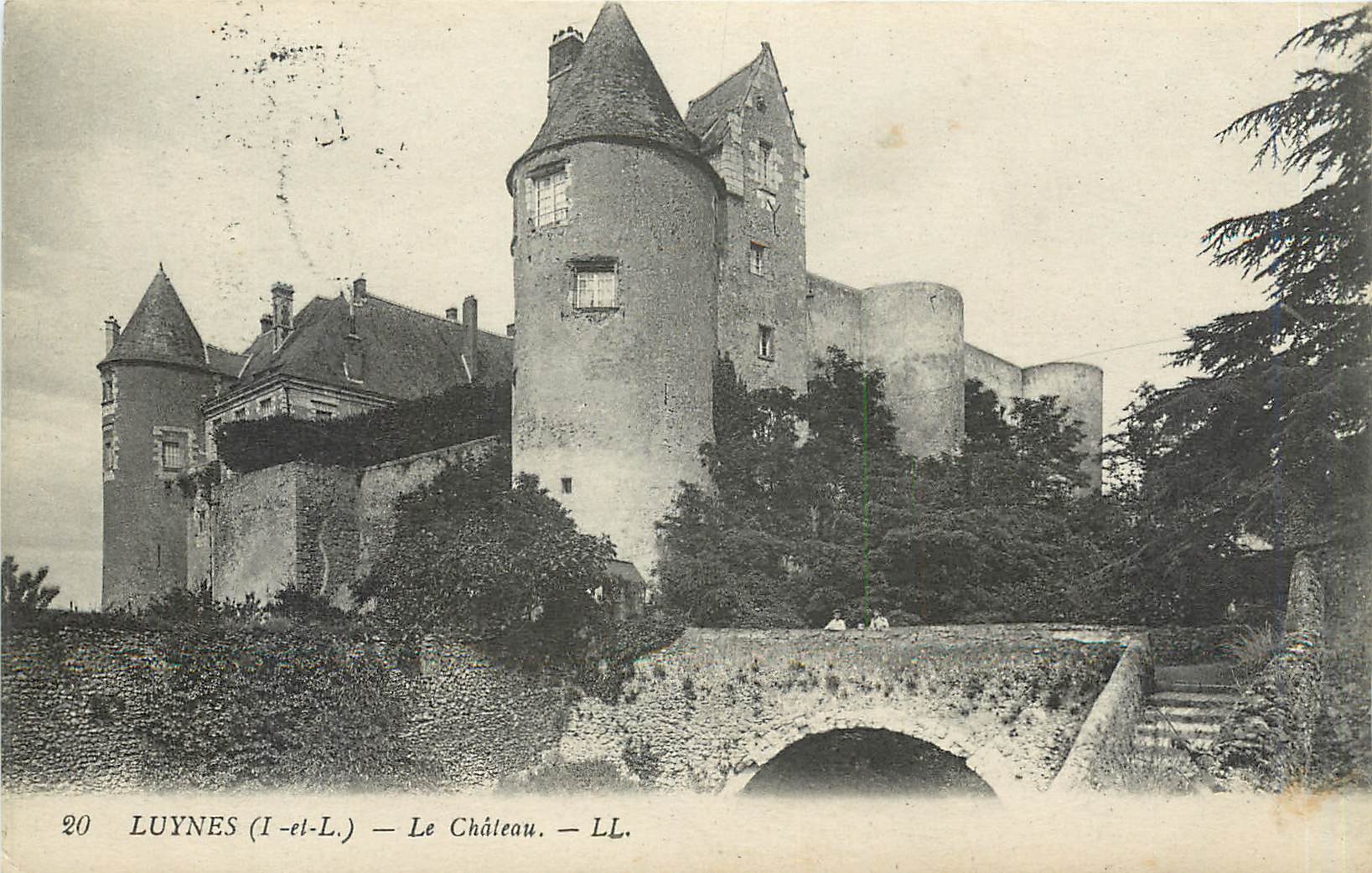CPA Luynes I et L Le Chateau 