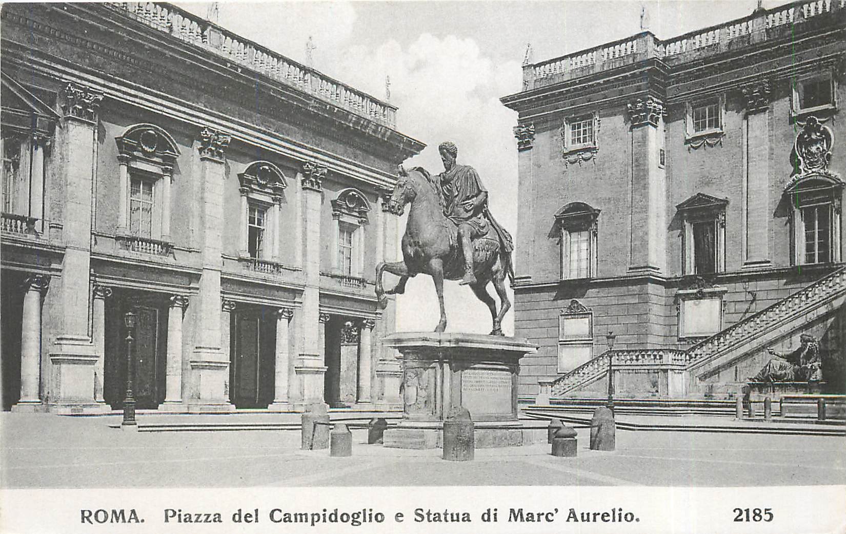 CPA ROMA-Pizza del Campidoglio de statua di Marc Aurelio