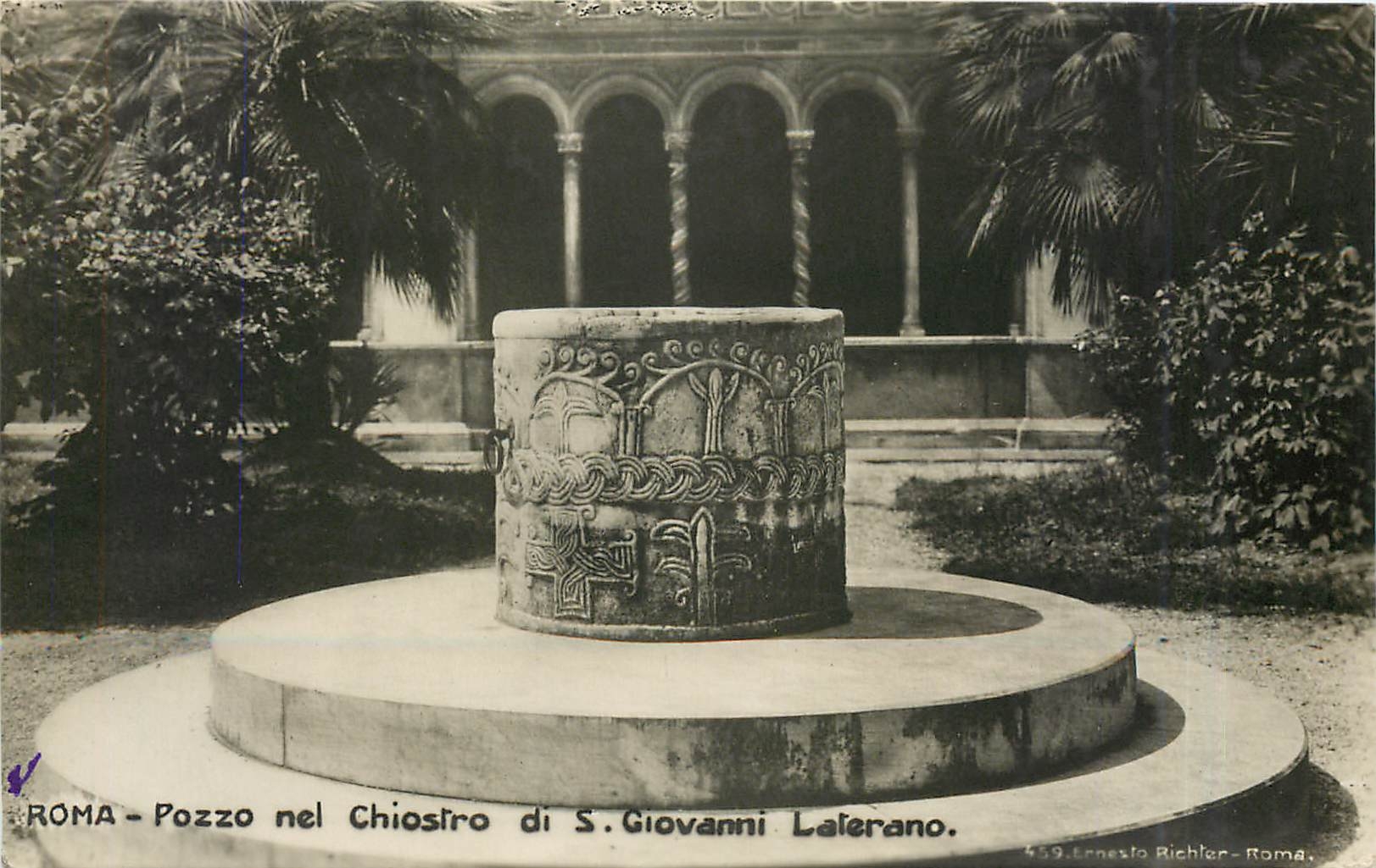 CPA ROMA-Pozzo nel chiostro di S. Giovanni Laterano