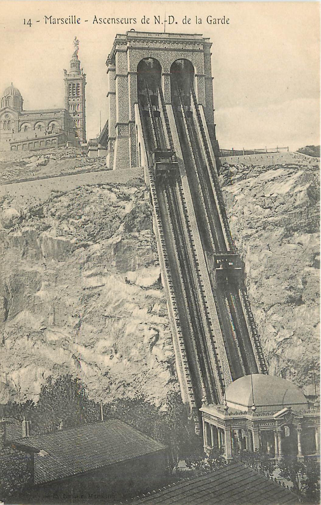 CPA Marseille - Ascensseurs de N. D. de la Garde