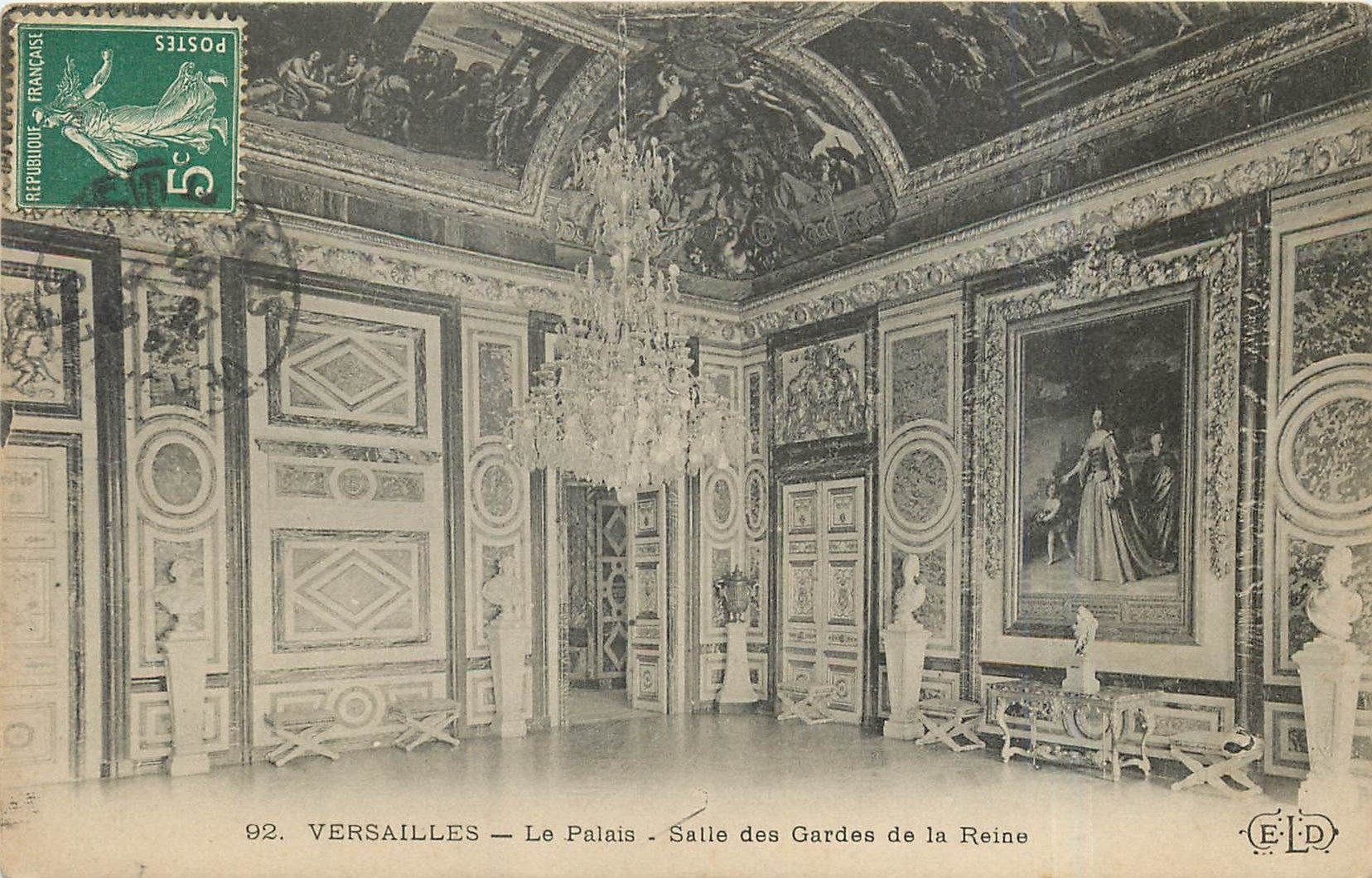 CPA VERSAILLES - Le Palais - Salle des Guardes de la Reine