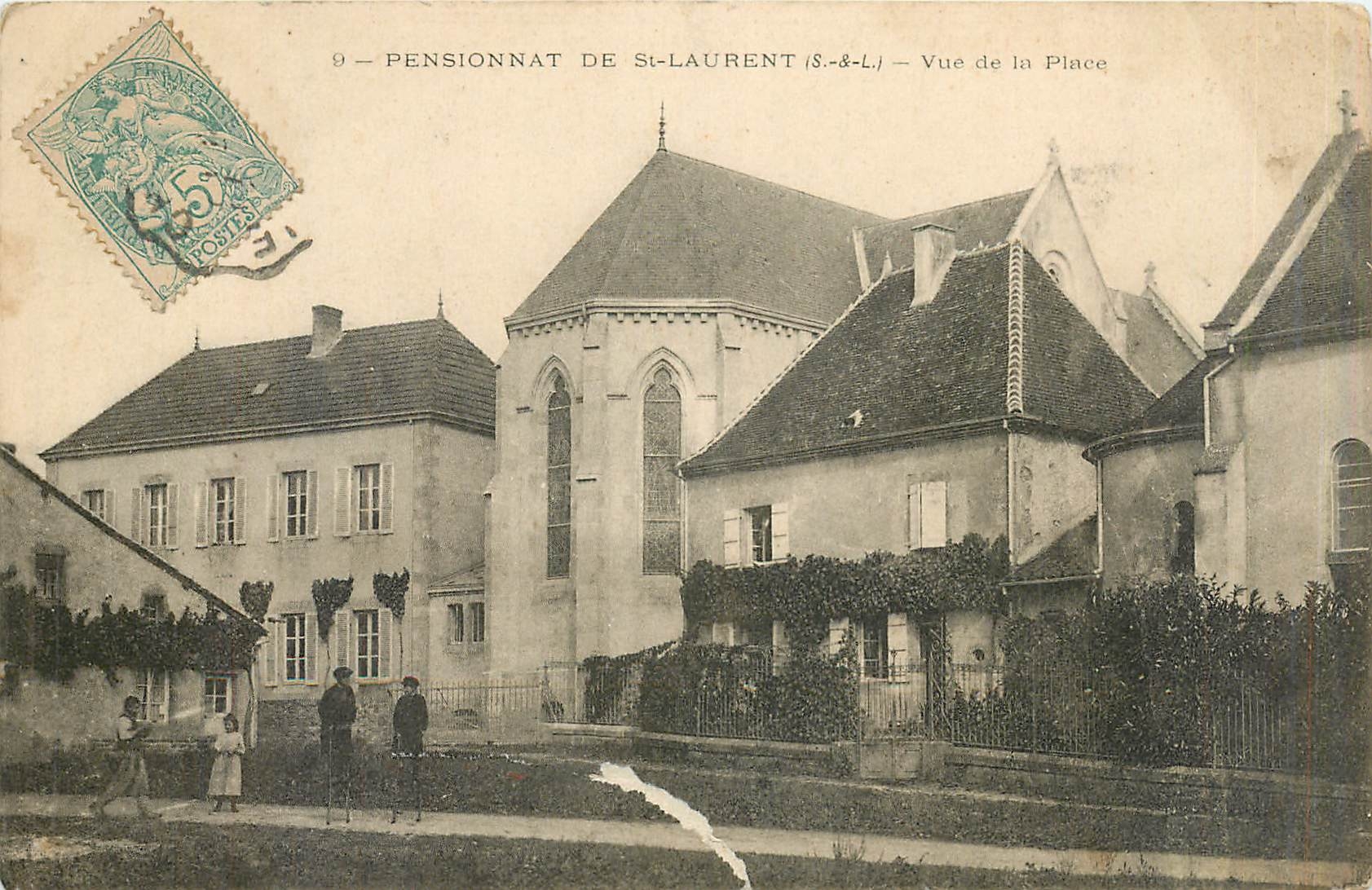 CPA Pensionnat de St Laurent S et L vue de la place