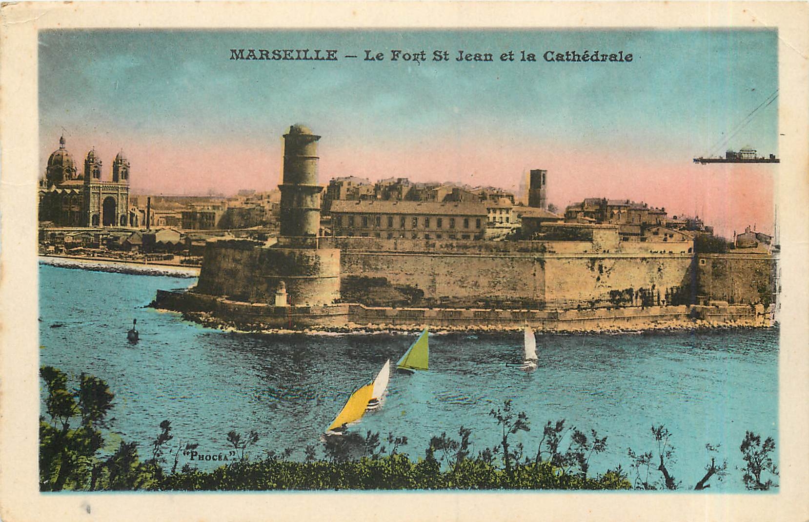 CPA Marseille le fort St Jean et la Catehdrale