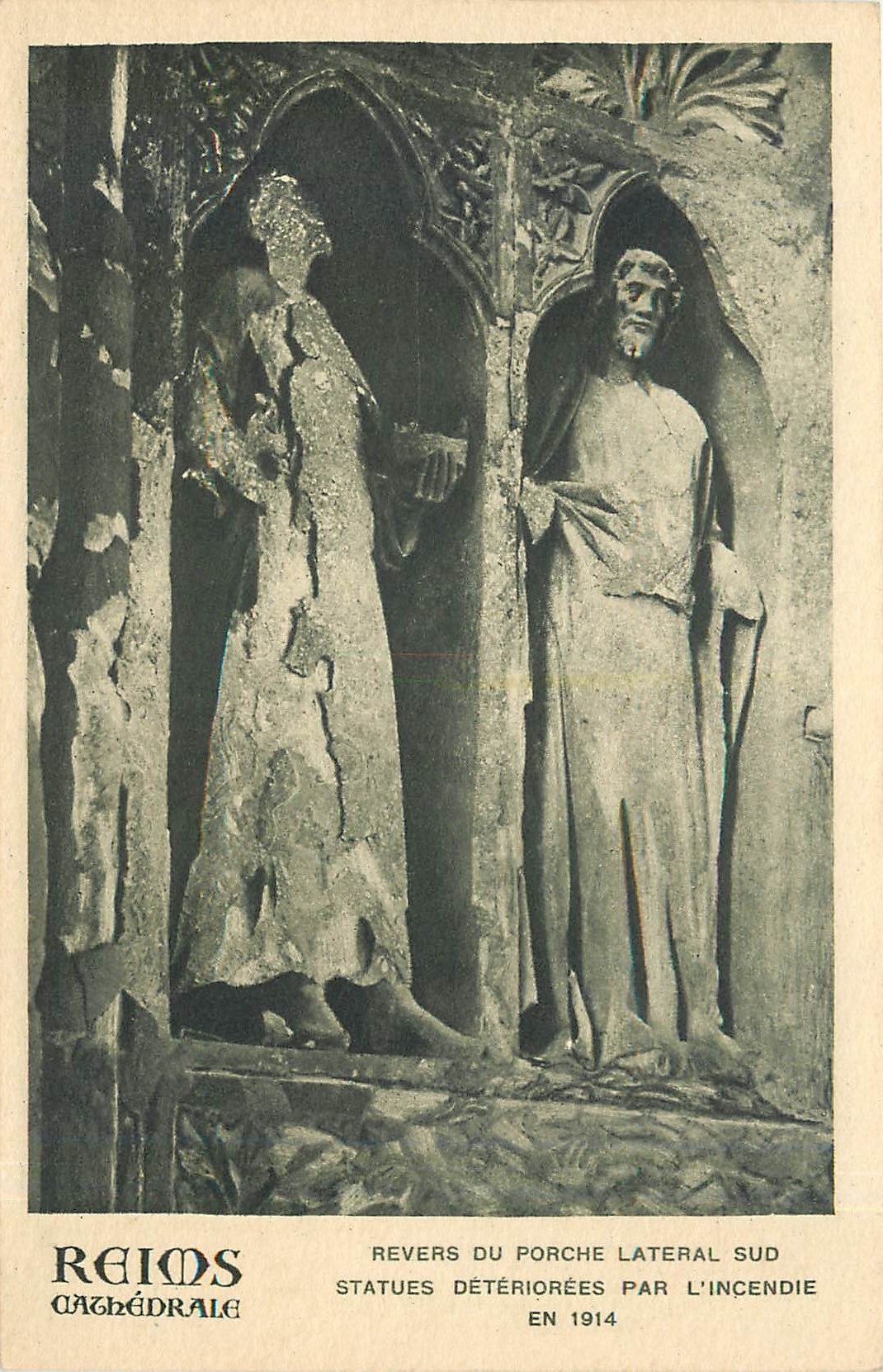 CPA Reims cathedrale Revers du Porche Lateral Sud Statues Deteriorees par l'Incendie