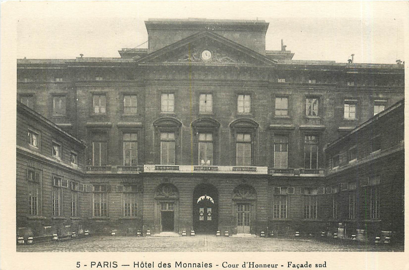 CPA Paris Hotel des Monnaies Cour d'Honneur Facade sud