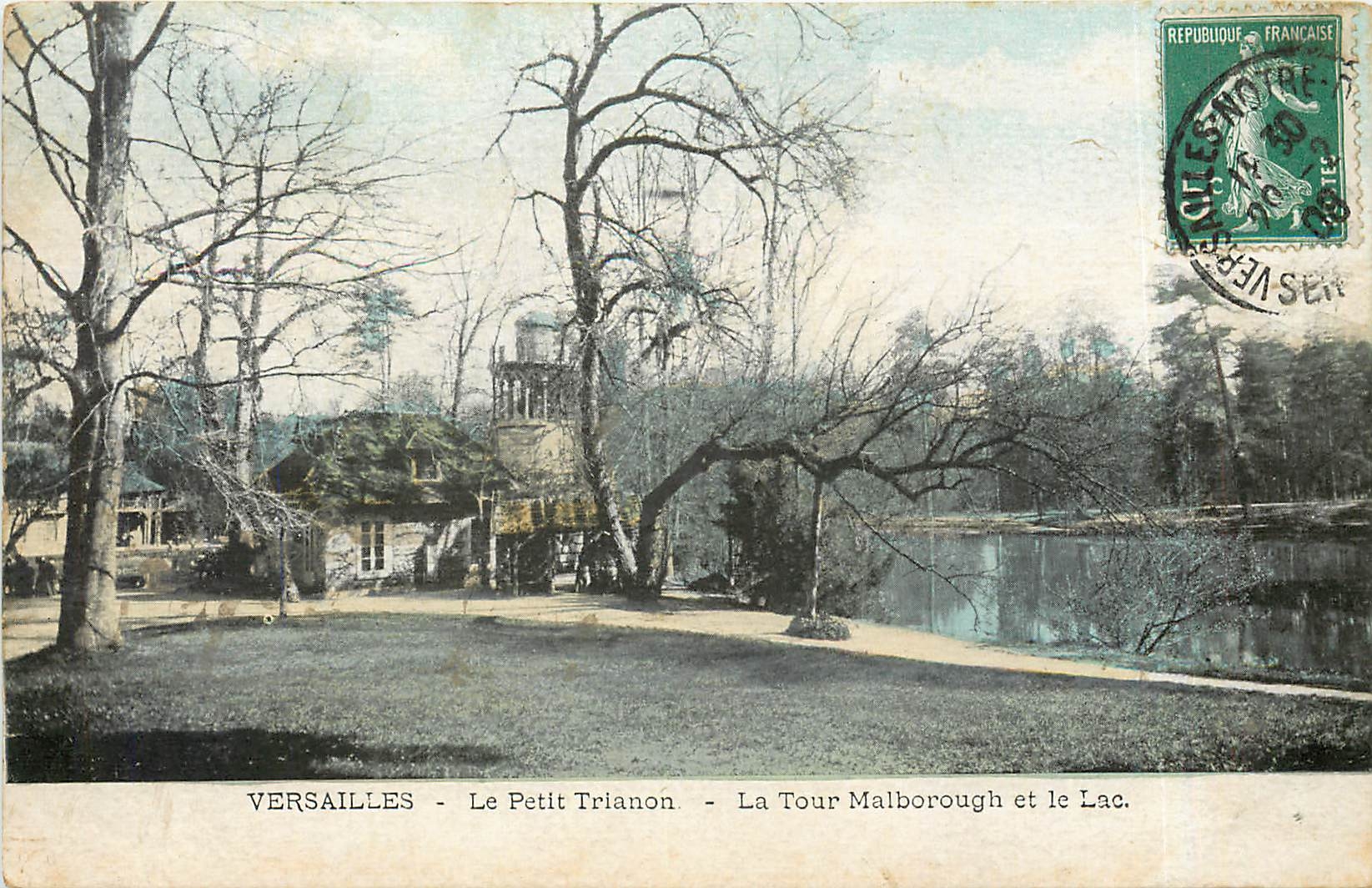 CPA Versailles Le Petit Trianon La Tour Marlborough et le Lac 