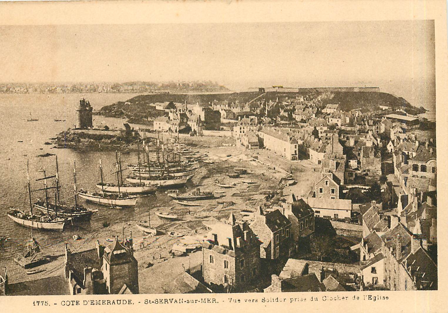 CPA Cote d'Emeraude St Servan sur Mer vue vers Solidor pris du Clocher de l'eglise