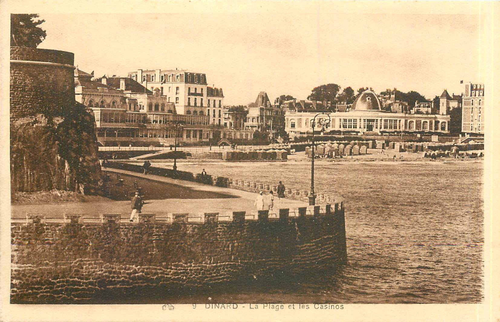 CPA Dinard la Plage et les Casinos 