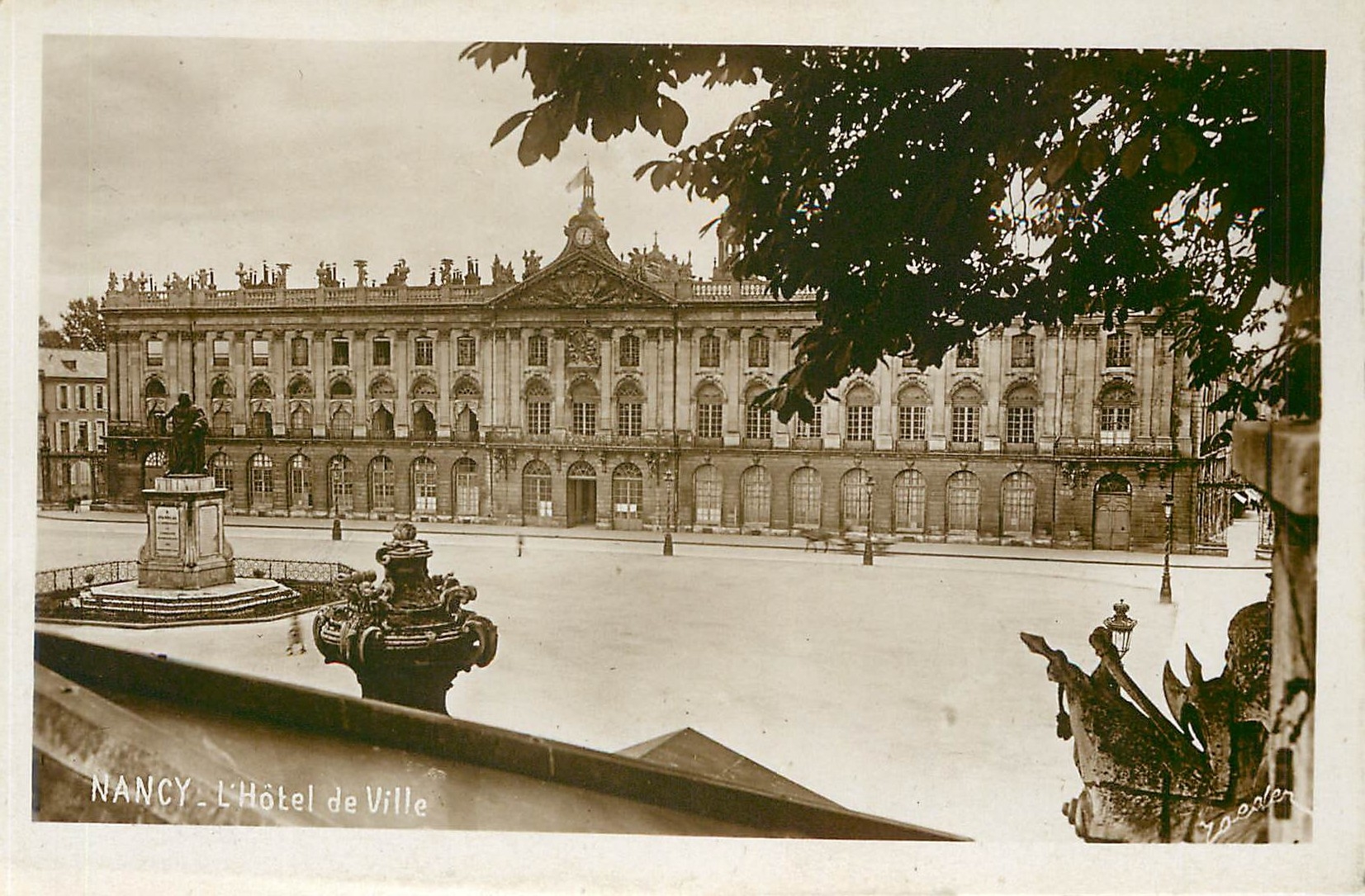 CPA Nancy l'Hotel de Ville 
