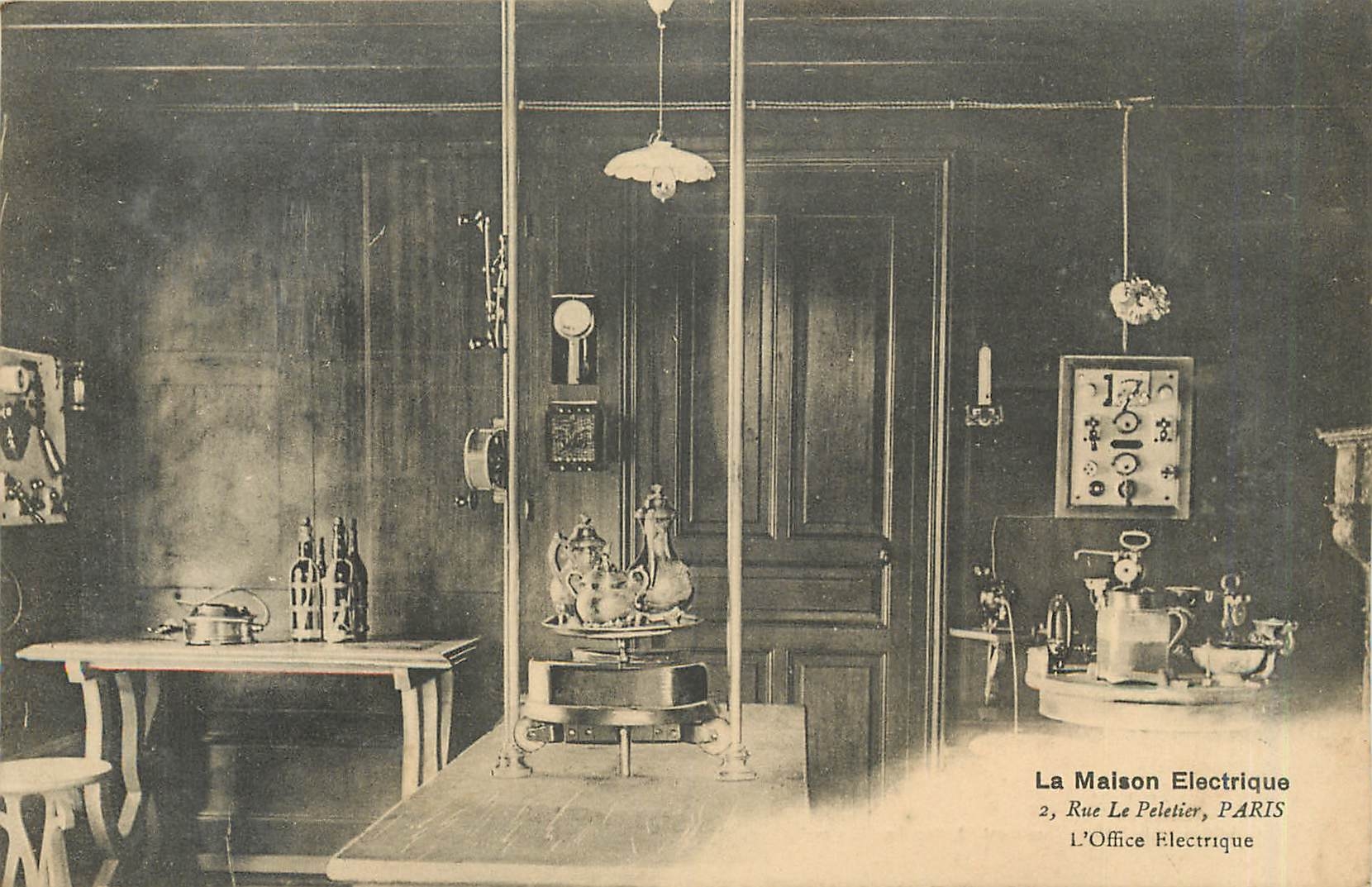CPA La Maison Electrique Rue le peletier Paris l'Office Electrique 