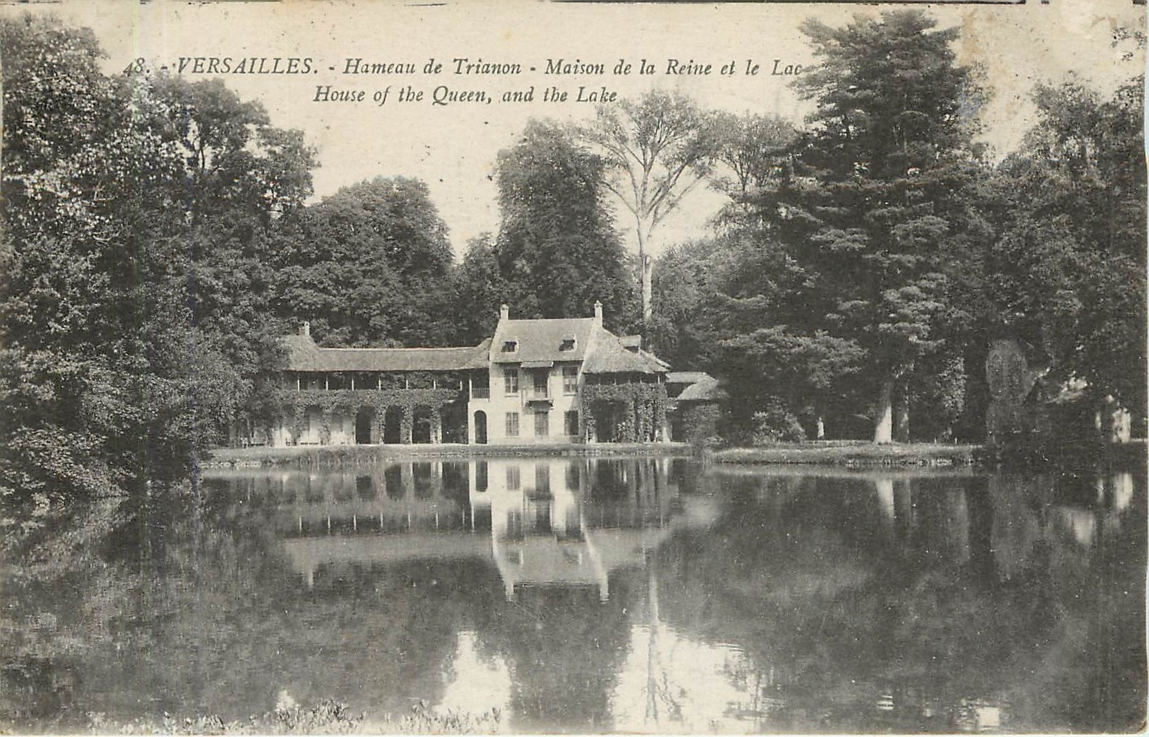 CPA Versailles Hameau de Trianon Maison de la Reine et le Lac 