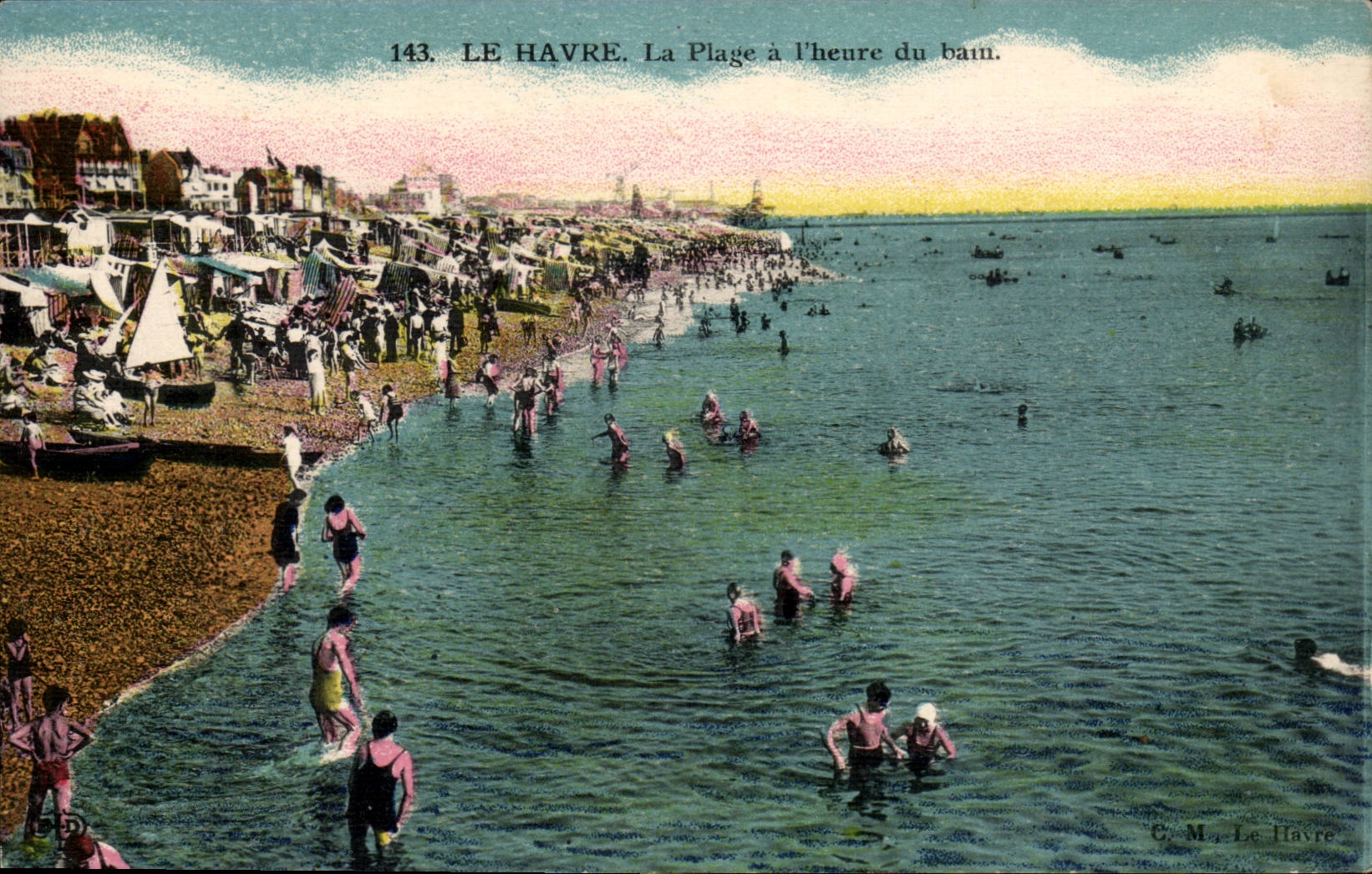 Le Havre CPA La plage a l heure du bain
