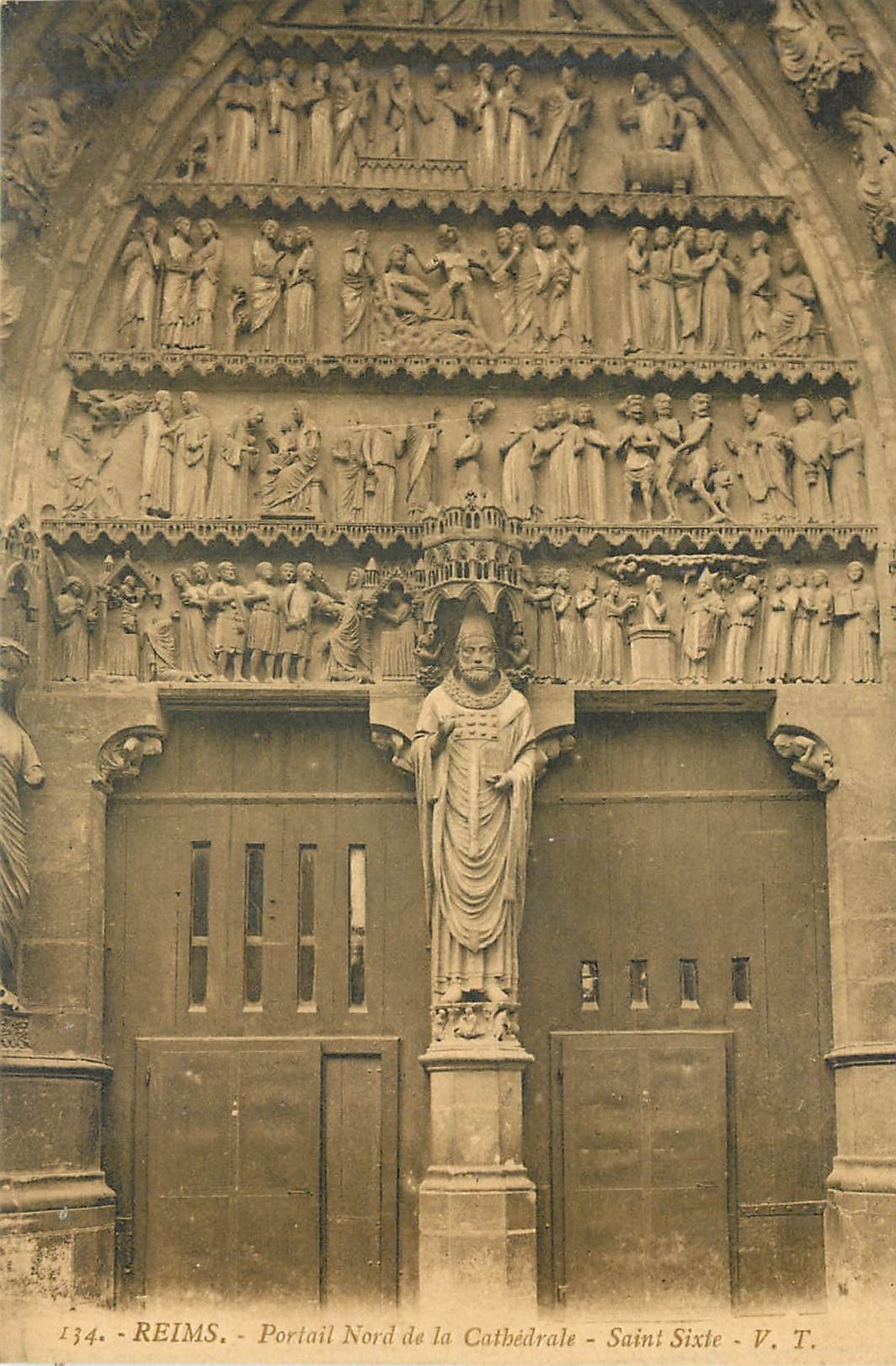 CPA Reims portail nord de la cathedrale Saint Sixte 