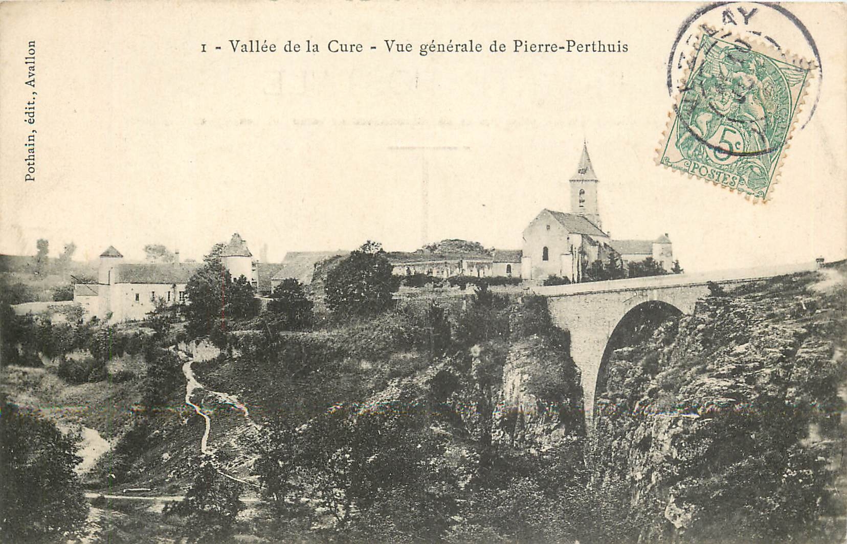 CPA Vallee de la Cure vue generale de Pierre Perthuis