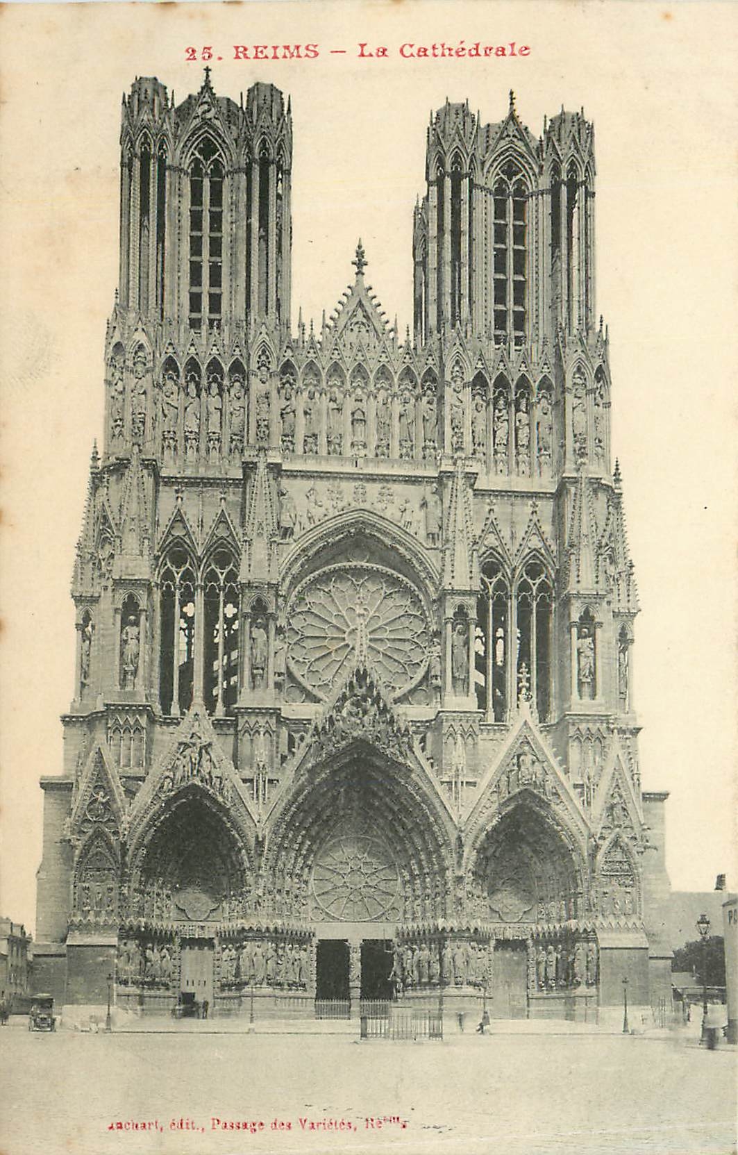 CPA Reims la cathedrale 