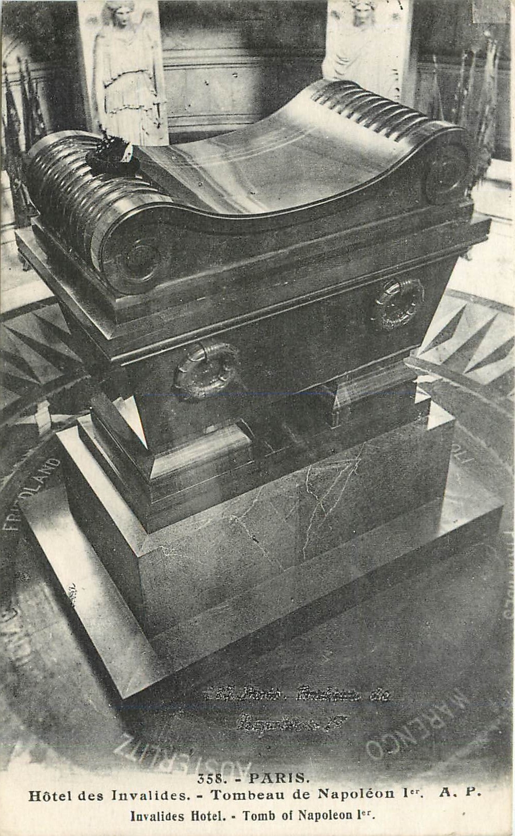 CPA Paris hotel des invalides tombeau de Napoleon Ier 