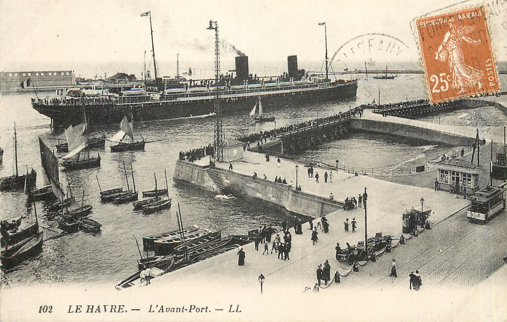 CPA Le Havre L'Avant Port Bateau Tramway