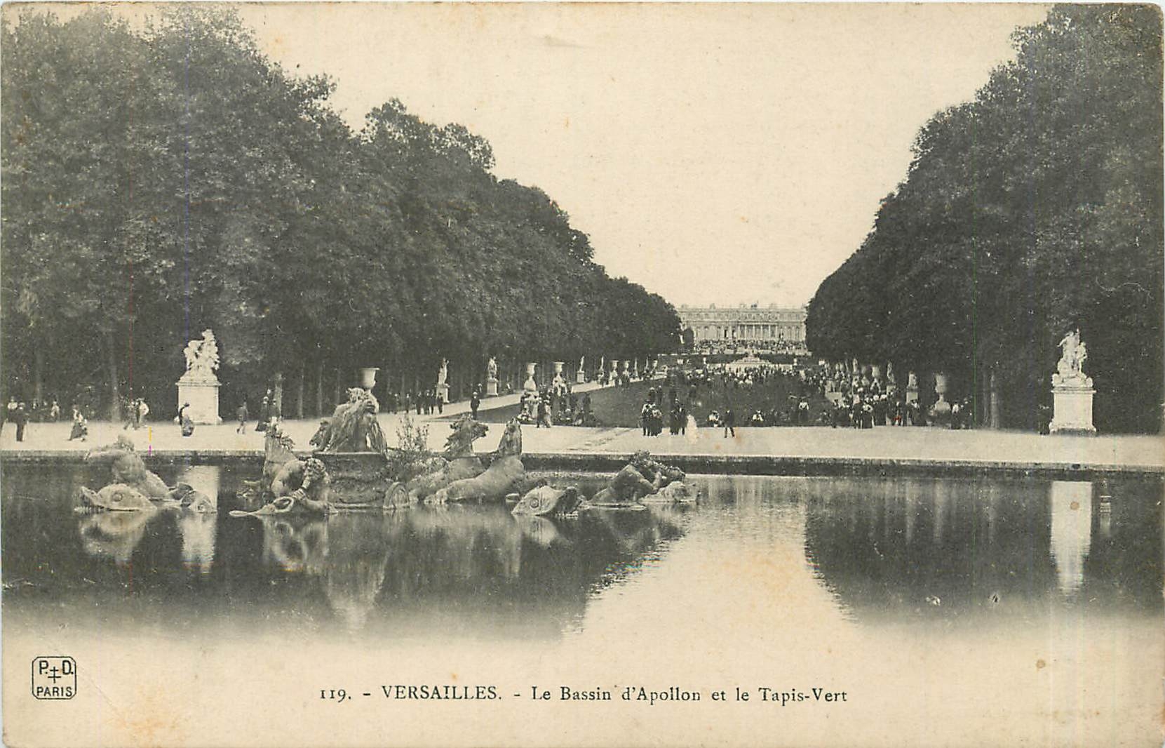 CPA Versailles - Le Bassin d'Apollon et le Tapis Vert