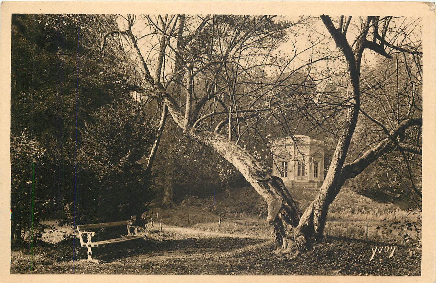 CPA Petit Trianon - le temple de la musique