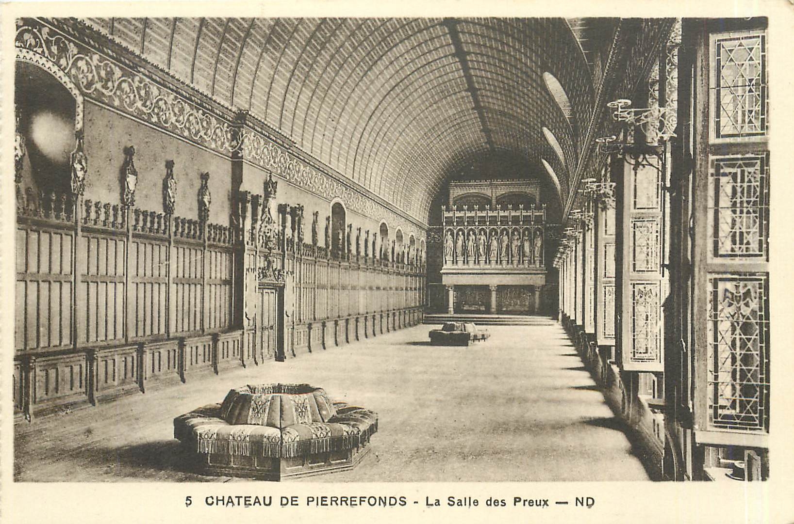 CPA Château de Pierrefonds La salle des Preux