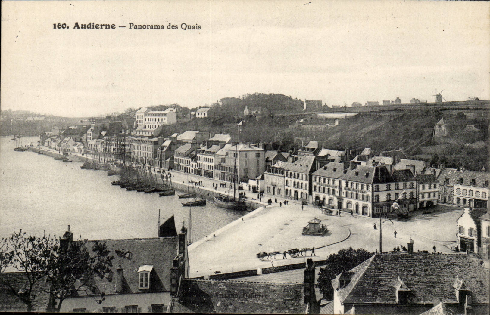 CPA Audierne Panorama of the quays