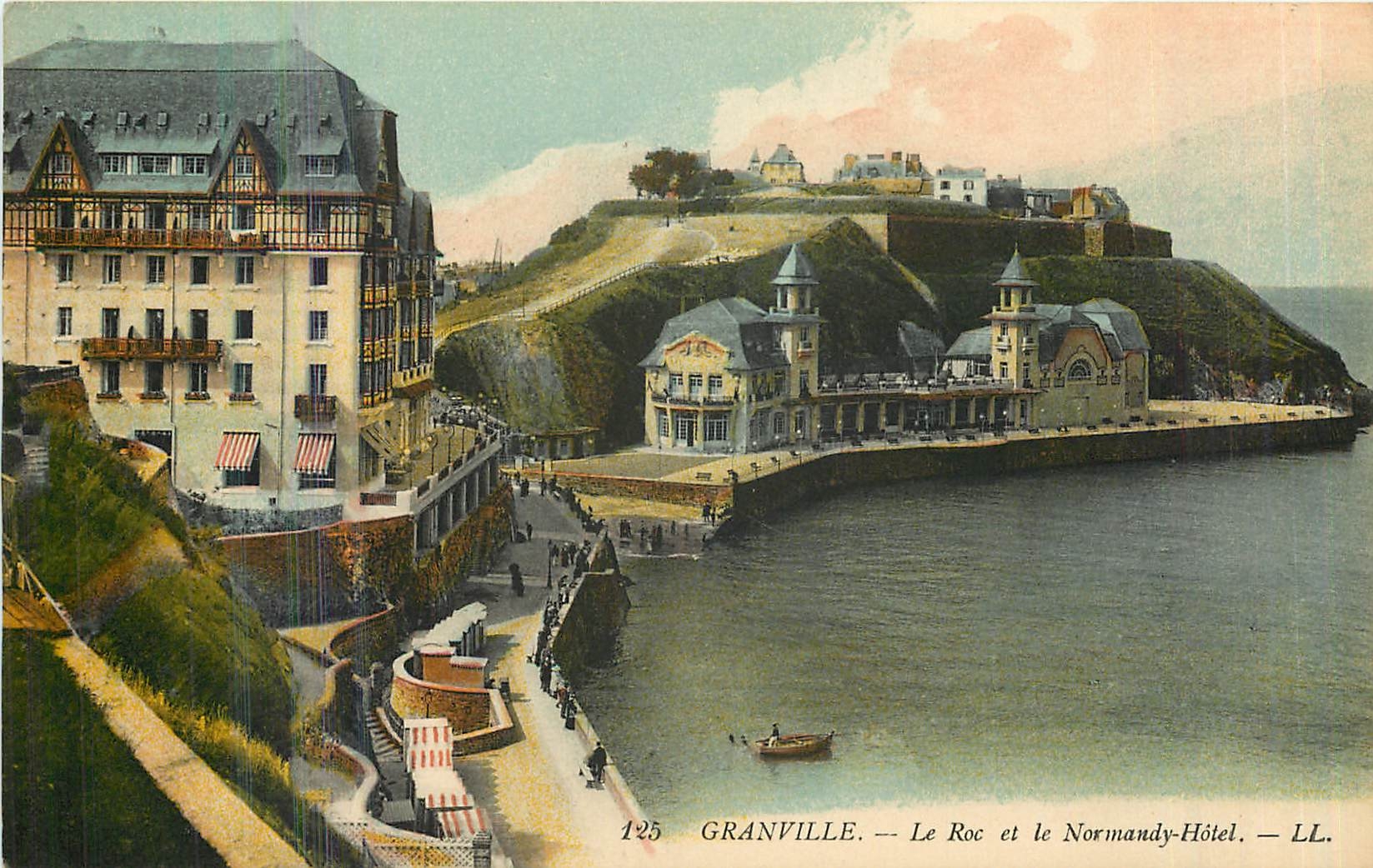 CPA Granville Le Roc et le Normandy Hotel 