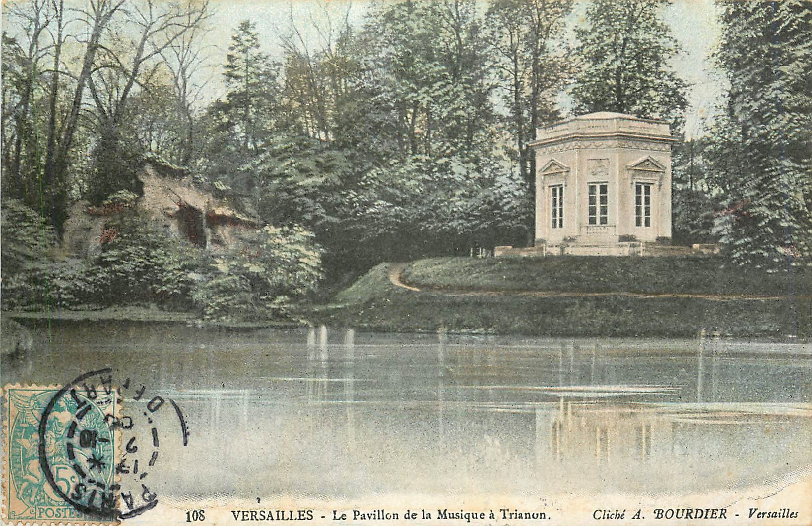 CPA Versailles Le Pavillon de la Musique a Trianon 