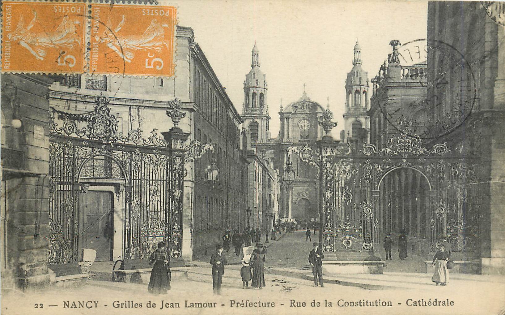 CPA Nancy Grilles de Jean Lamour Prefecture Rue de la Constitution Cathedrale