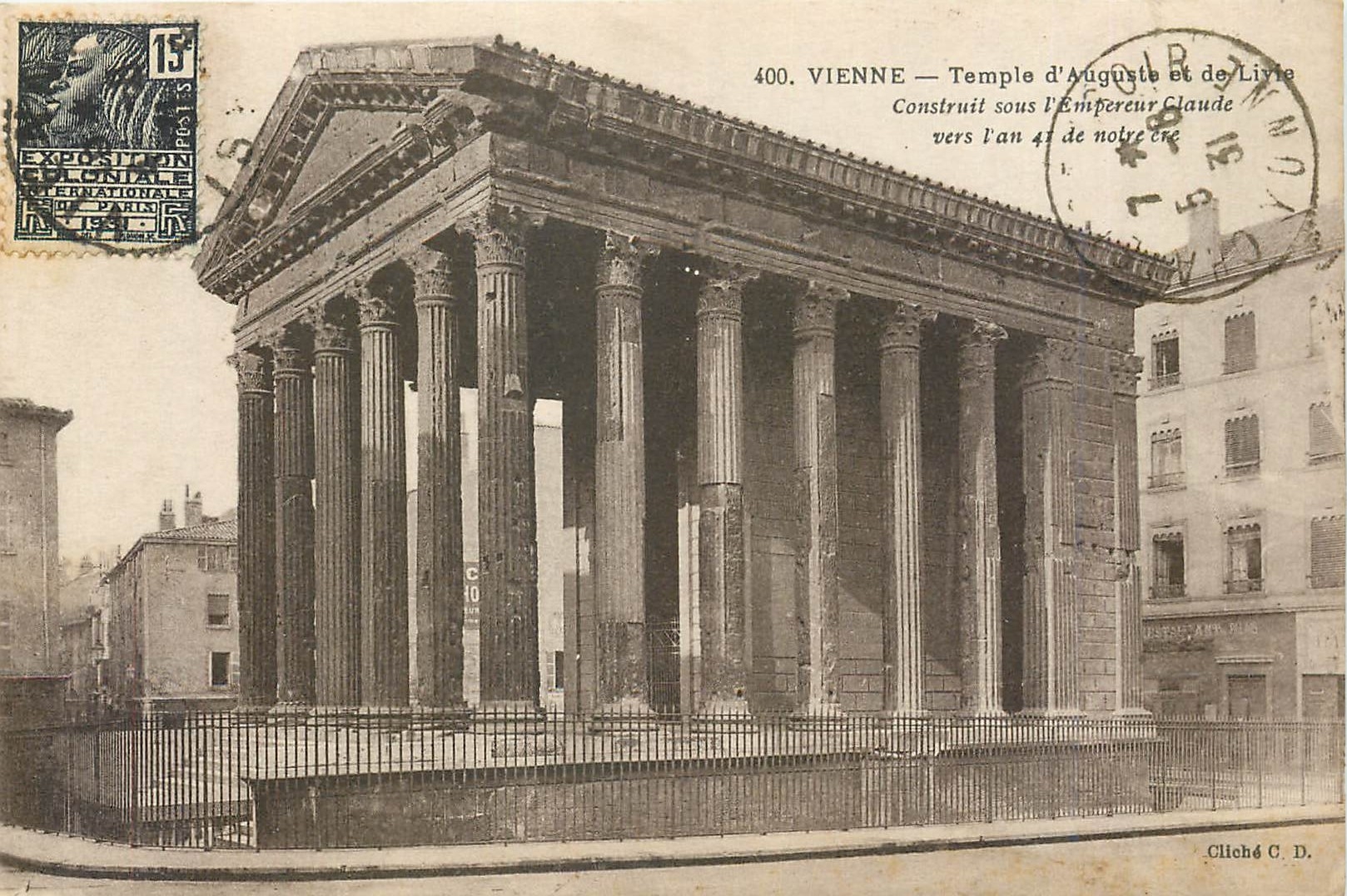 CPA Vienne Temple d'Auguste et de Livie 