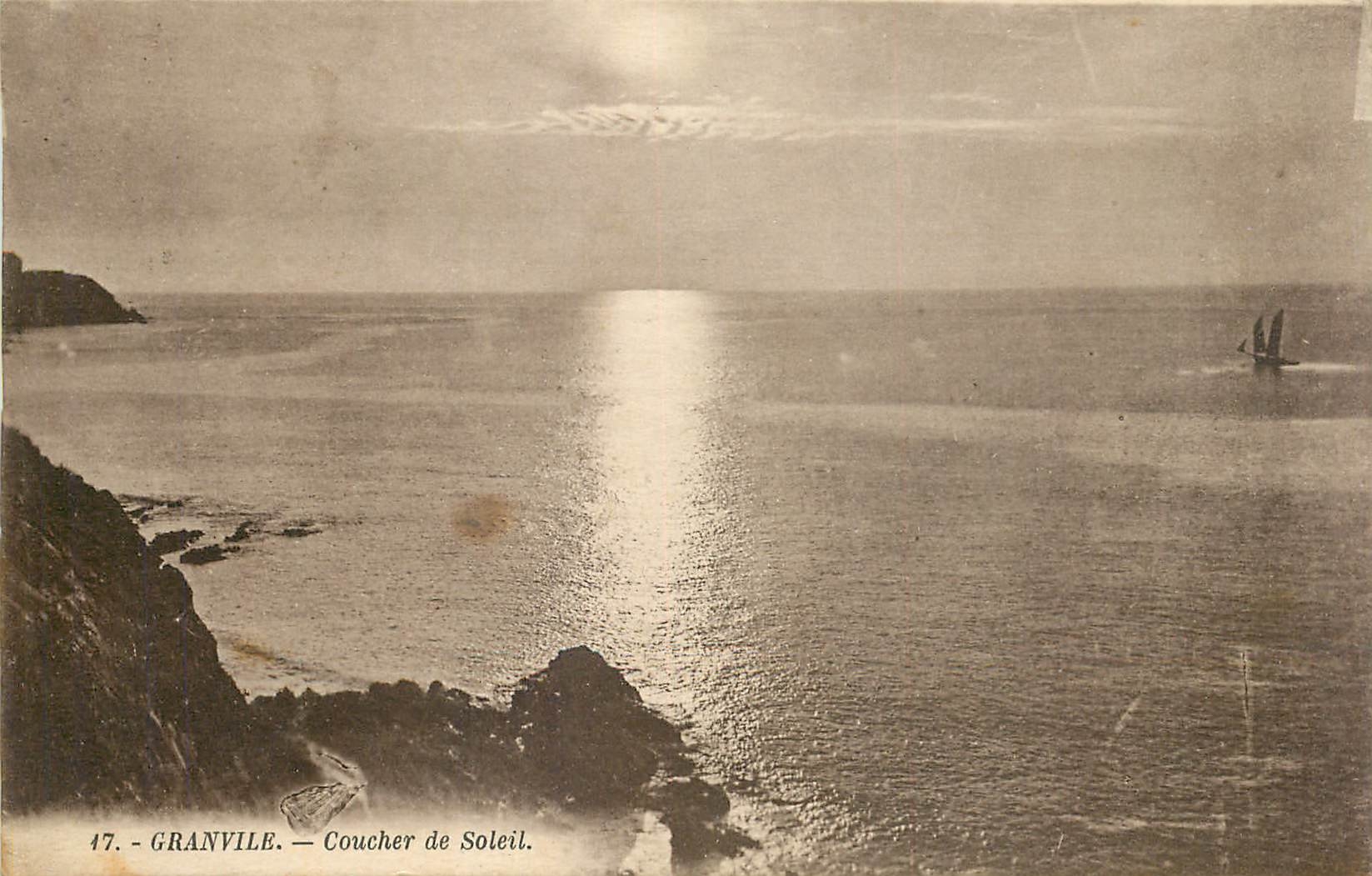 CPA Granville Coucher de soleil 
