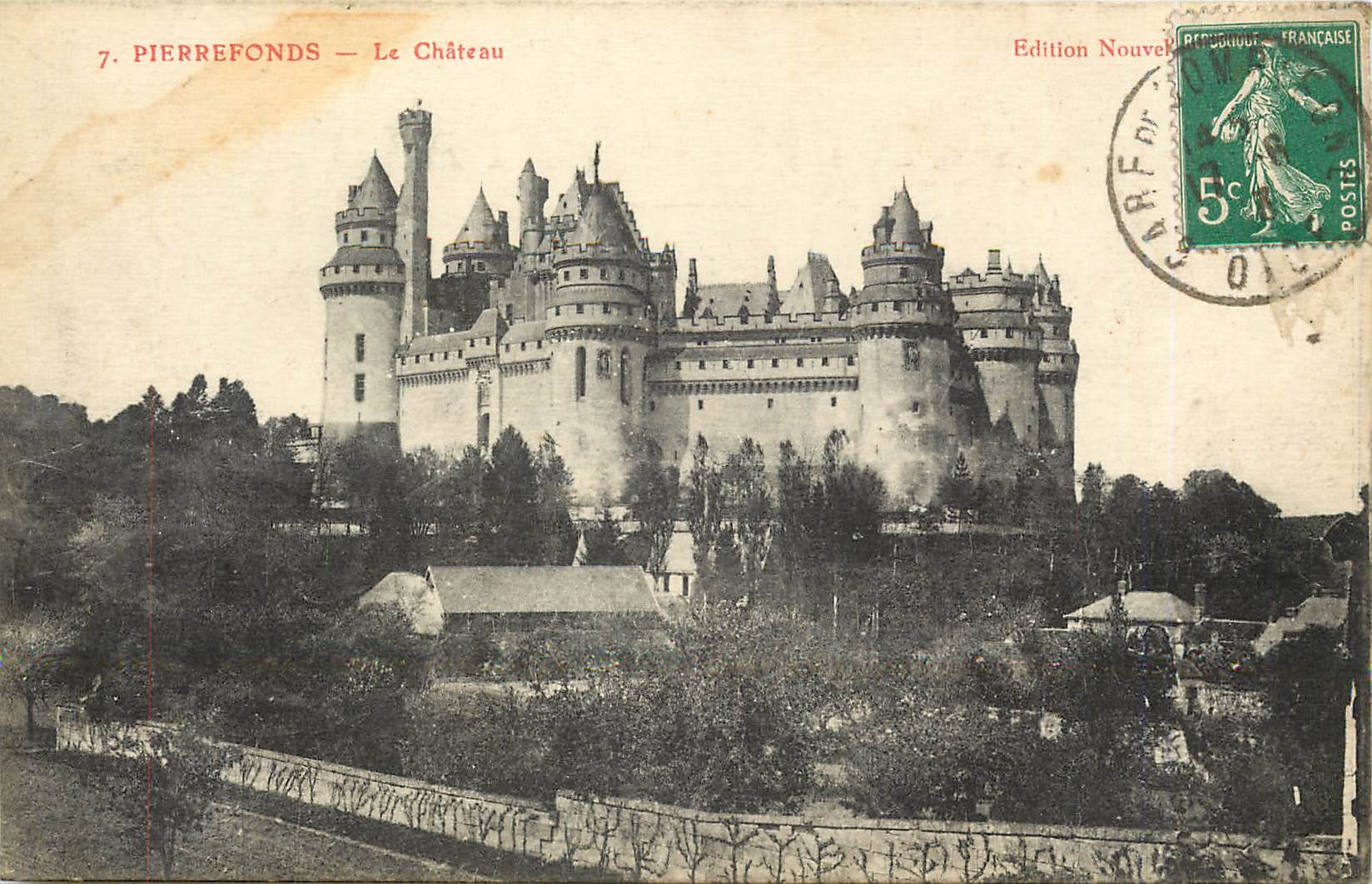 CPA CHÂTEAU PIERREFONDS