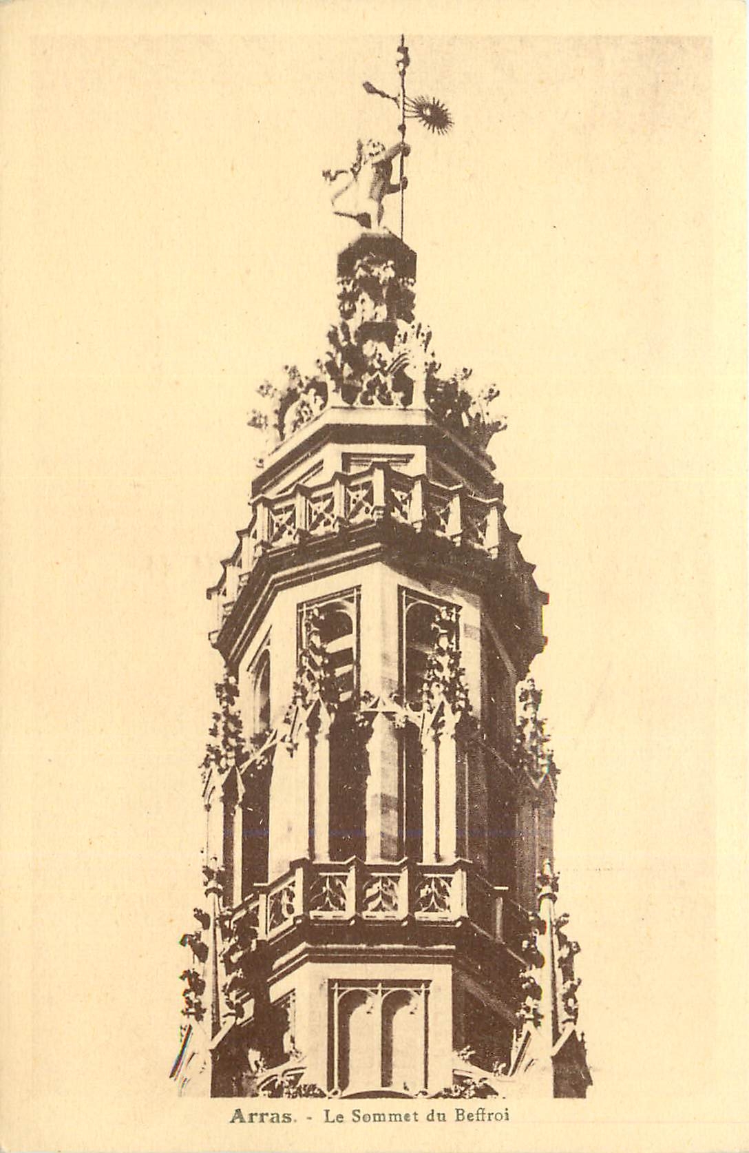 CPA Arras le sommet du Beffroi