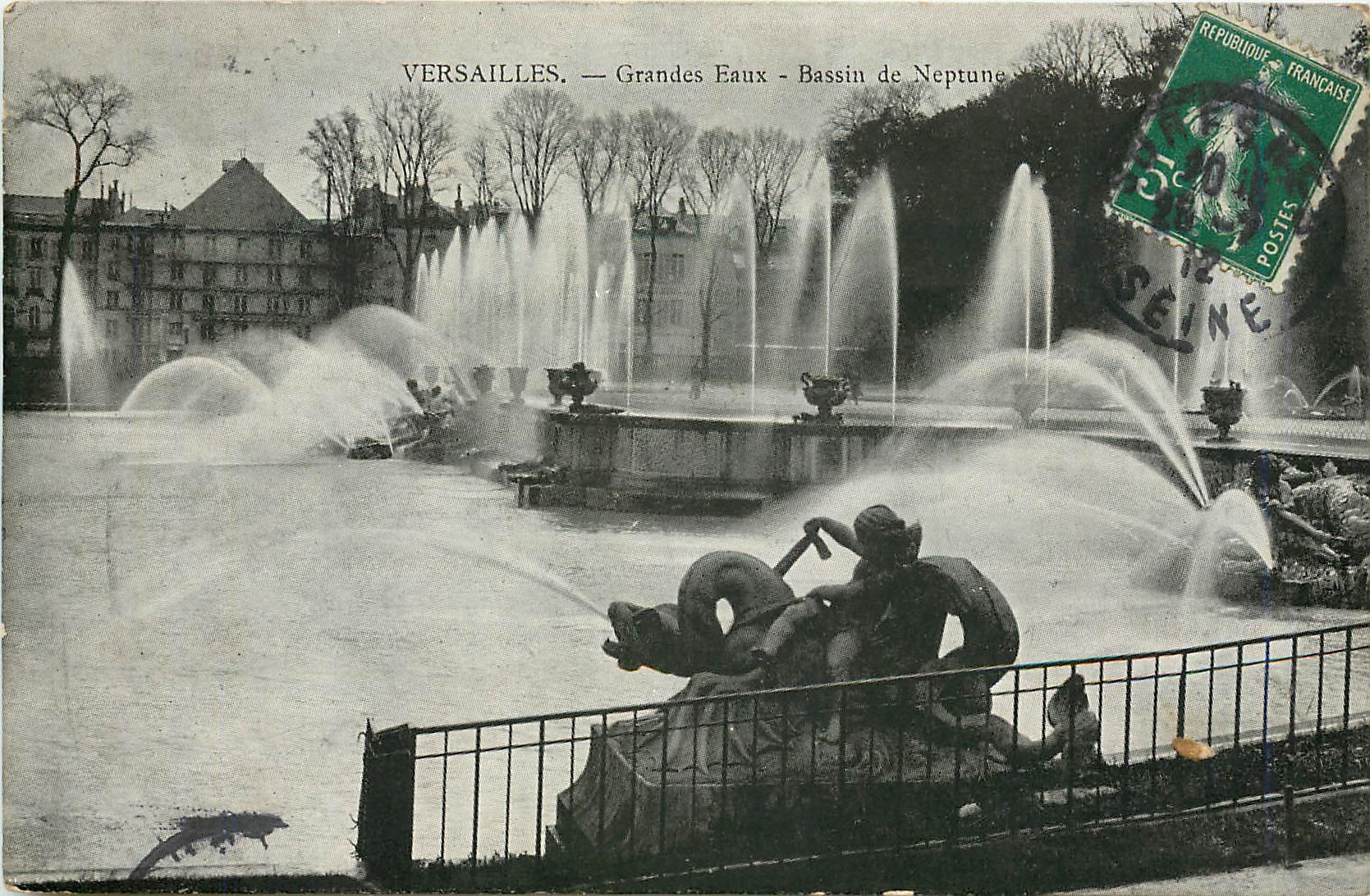 CPA Versailles Grandes Eaux Bassin de Neptune 