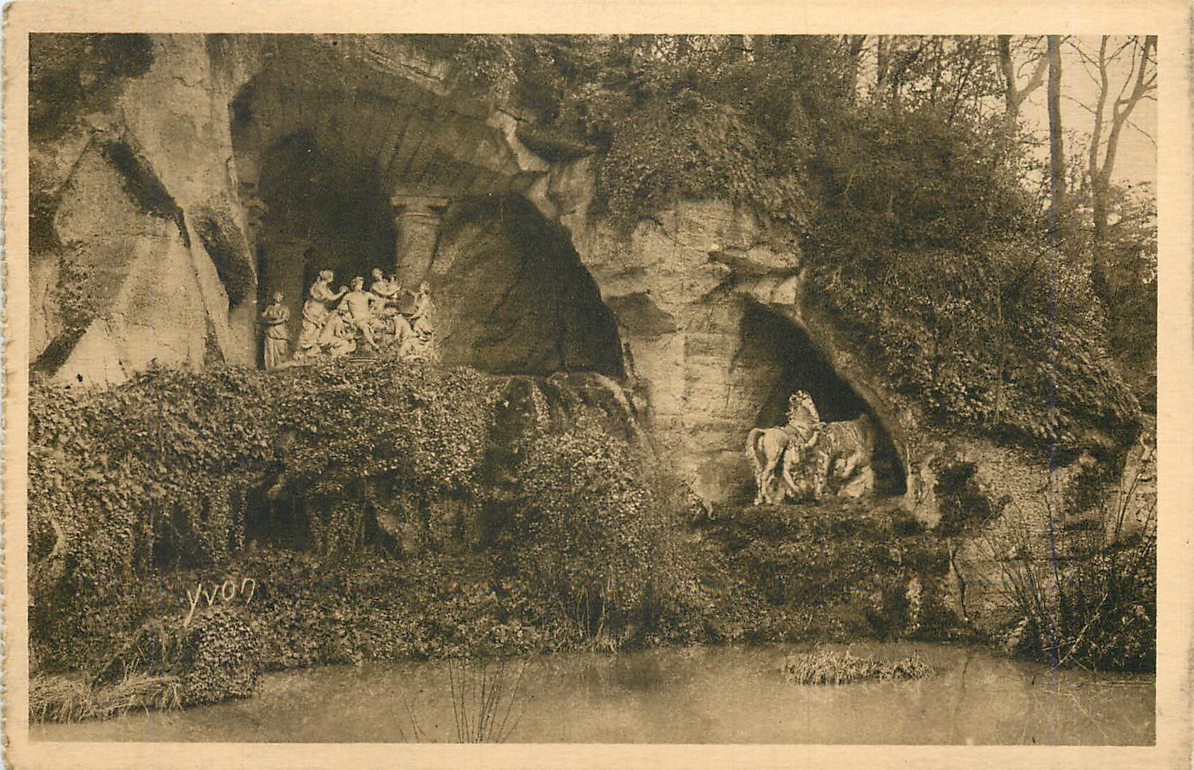 CPA Versailles Les Bains d'Apollon 