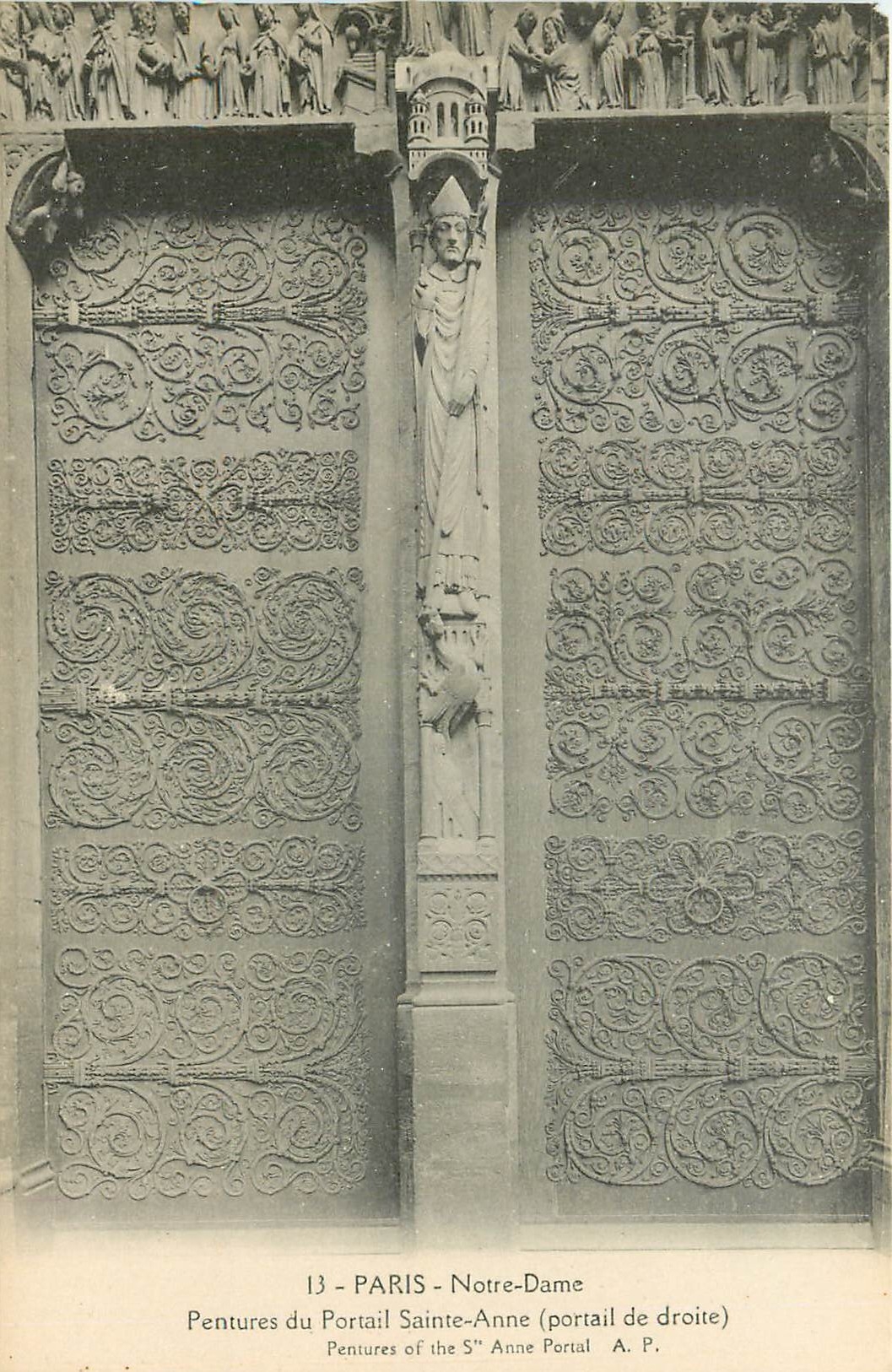 CPA Paris Notre Dame Pentures du Portail Sainte Anne