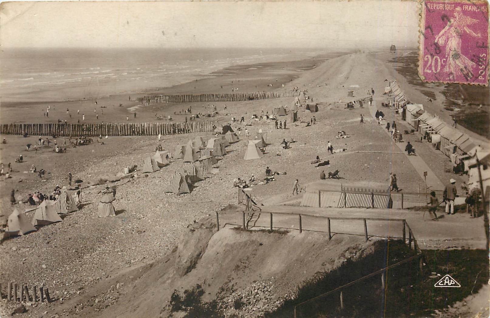CPA Onival La Plage a maree basse 