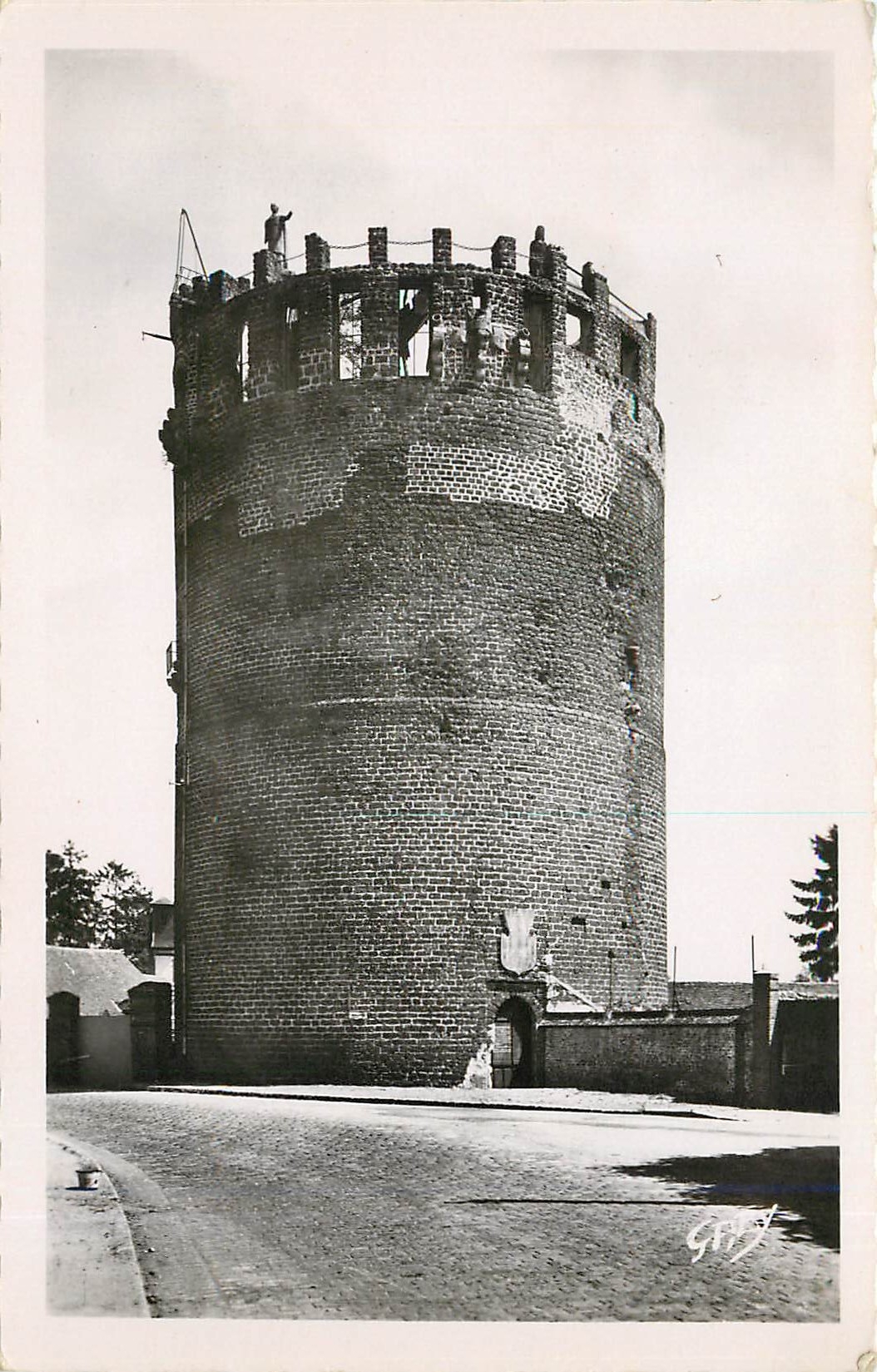 CPA VERNEUIL SUR AVRE (EURE)-La Tour Grise(Xve s)