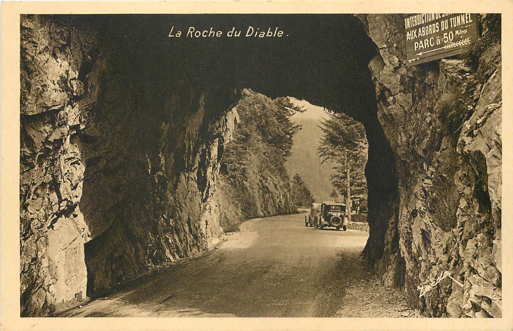 CPA Le Roche du diable