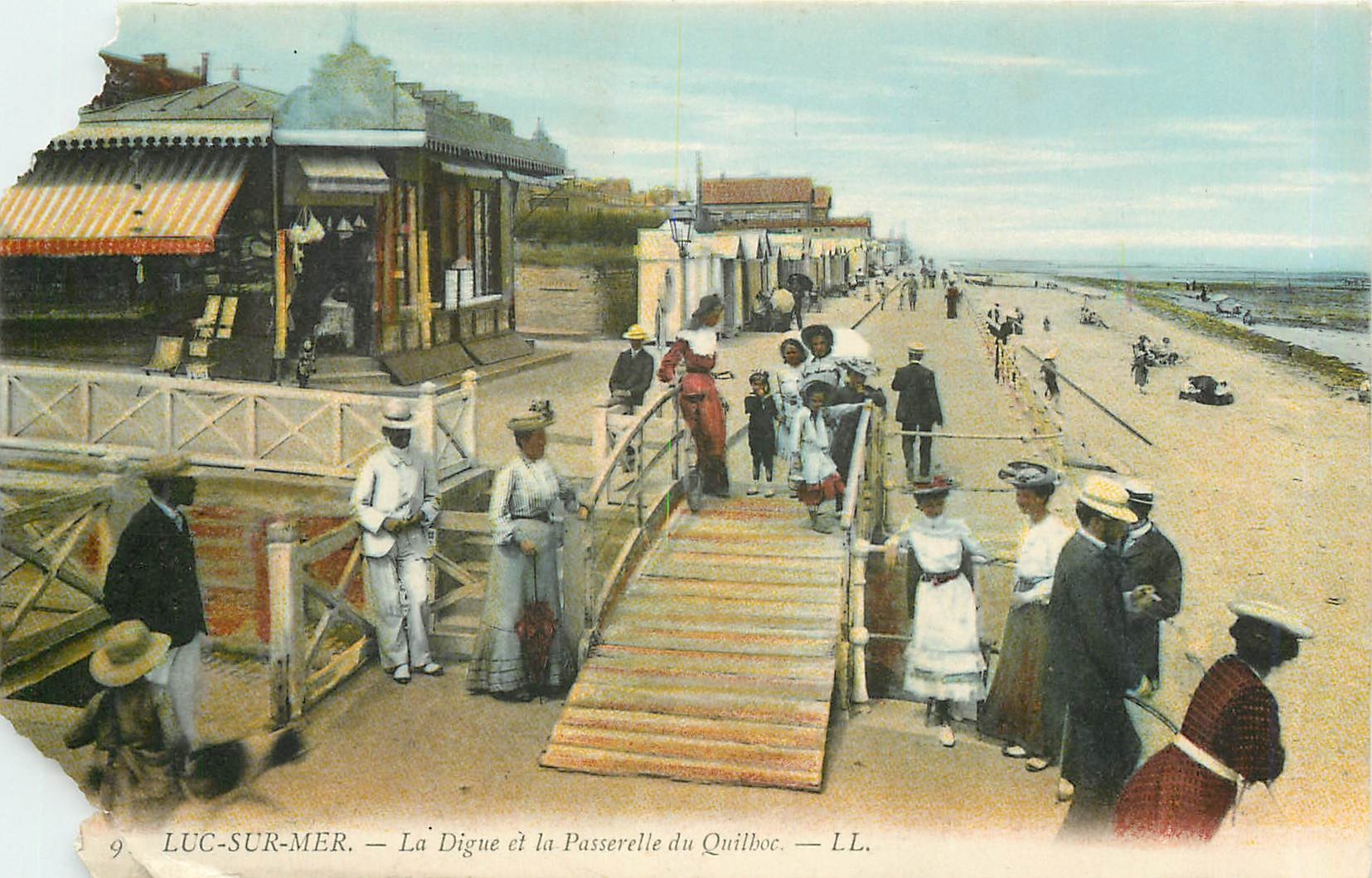 CPA Luc sur mer la digue et la psserelle du Quilboc LL