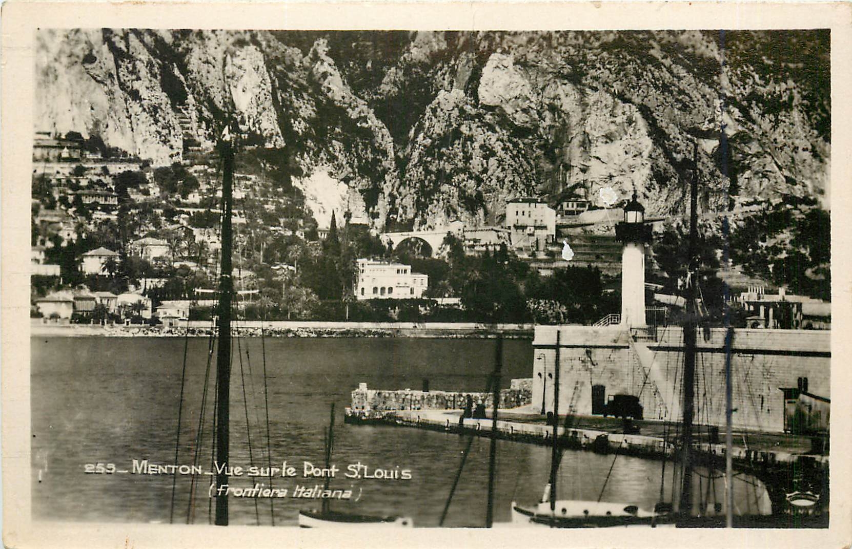 CPM menton Vue sur le port St louis