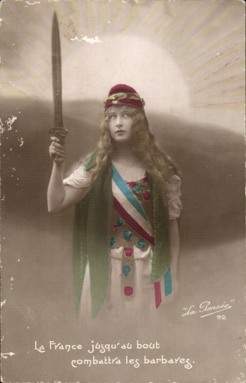 CPA France jusqu with the end will fight the barbarians Patriotique Militaria