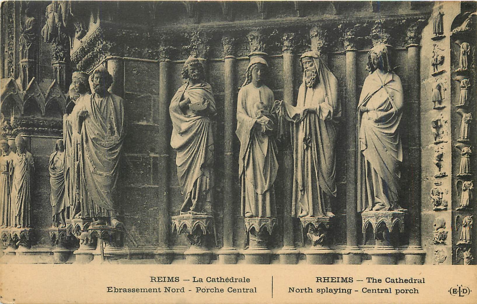 CPA Reims La Cathedrale Ebrassement Nord Porche Central 