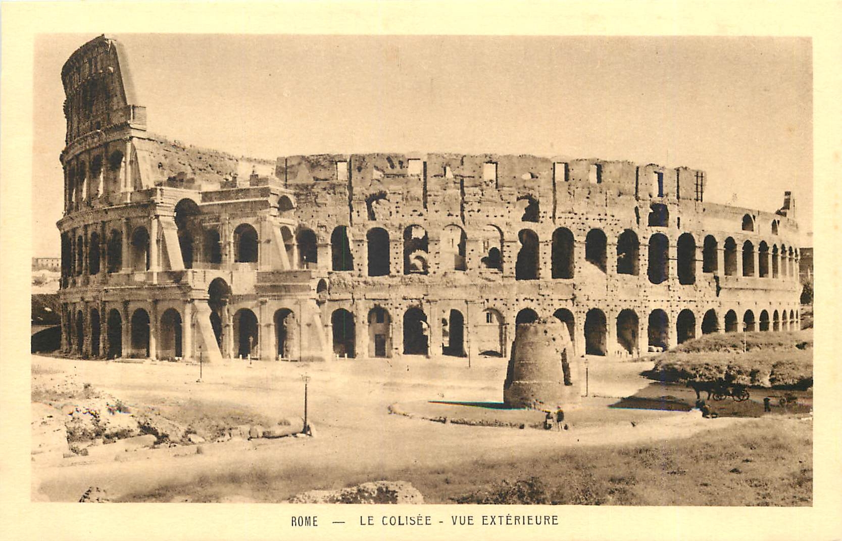 CPA Rome Le Colisee Vue Exterieure 